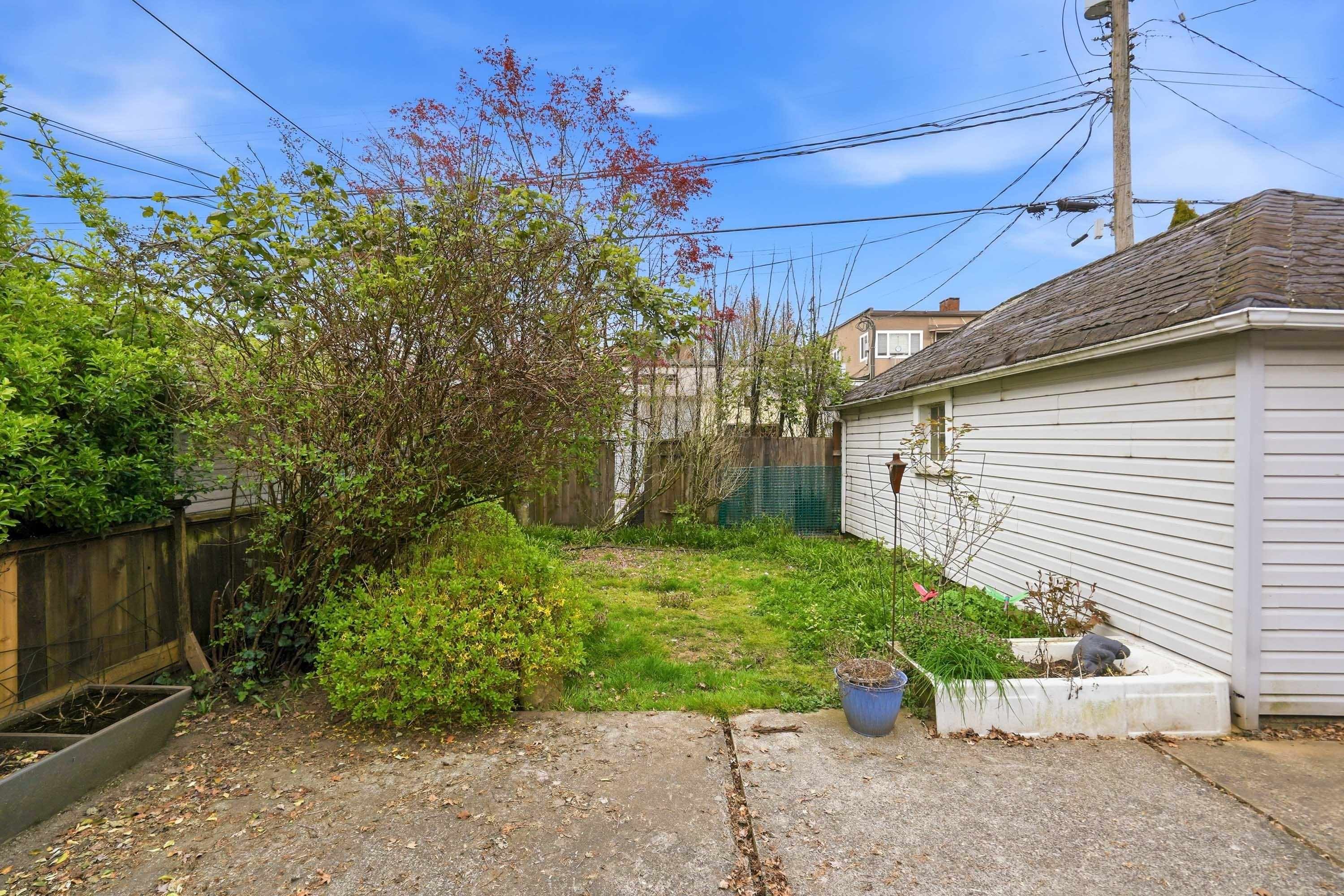 2349 Pender Street E, Vancouver, BC