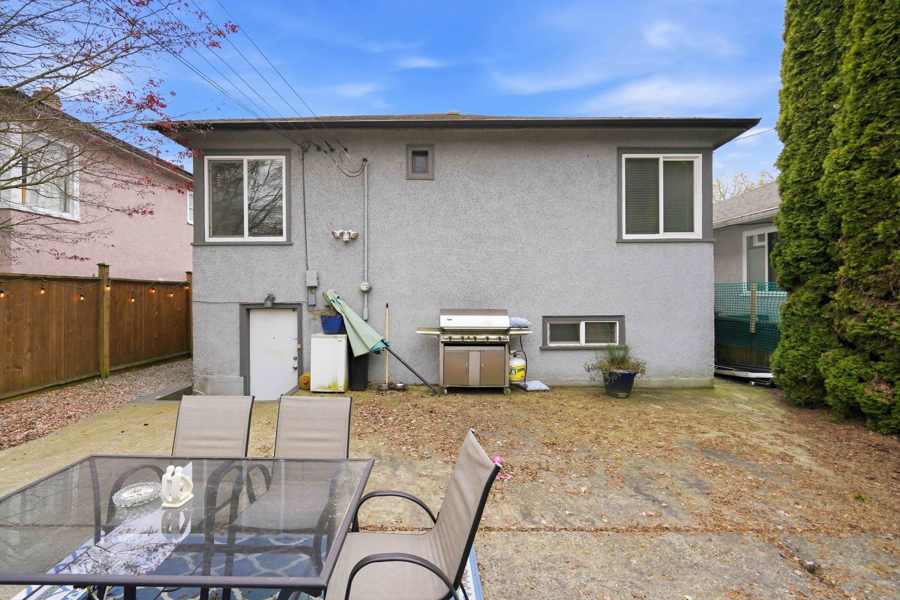 2349 Pender Street E, Vancouver, BC