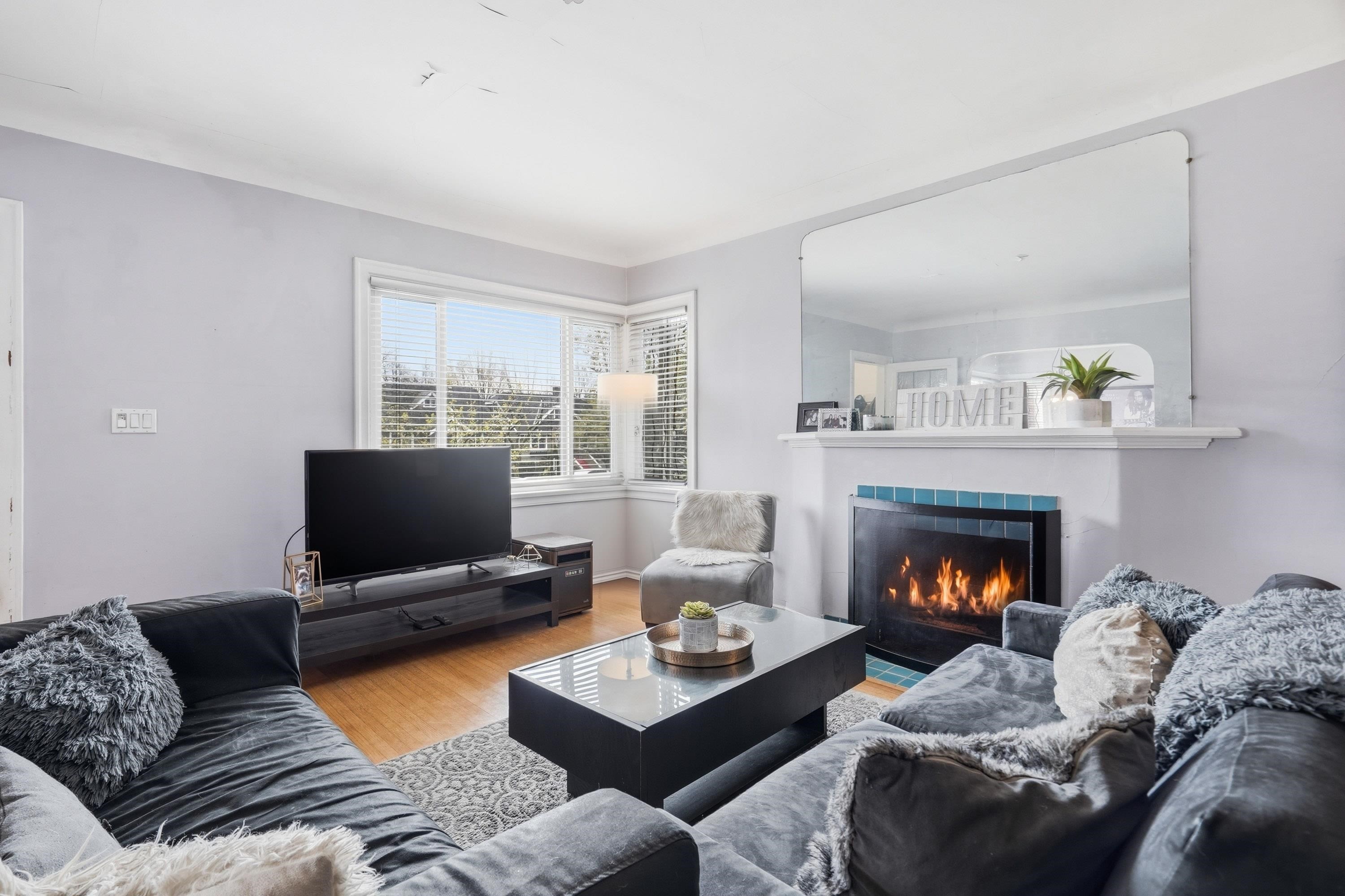 2349 Pender Street E, Vancouver, BC
