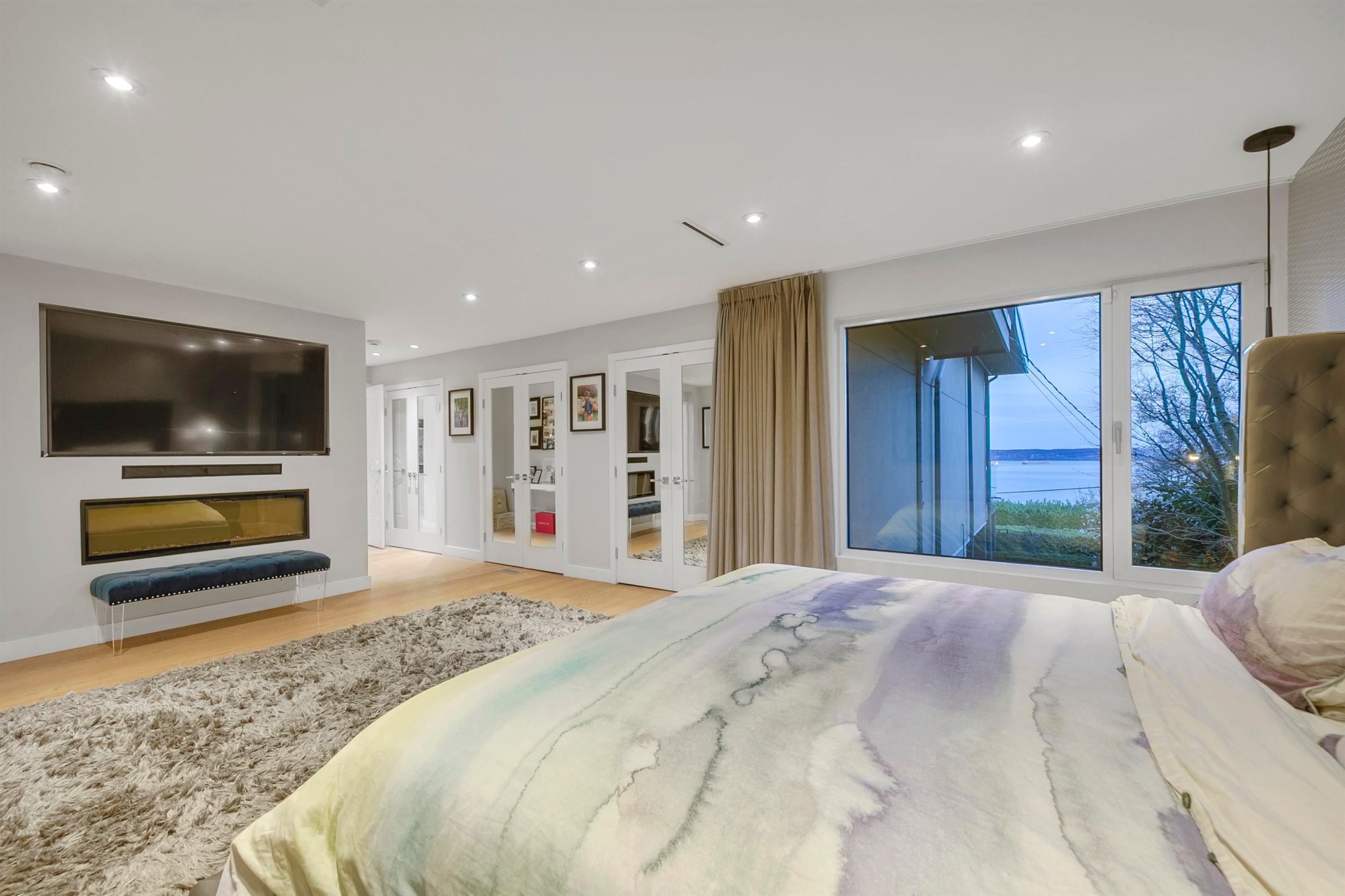 3305 Westmount Road, West Vancouver, BC