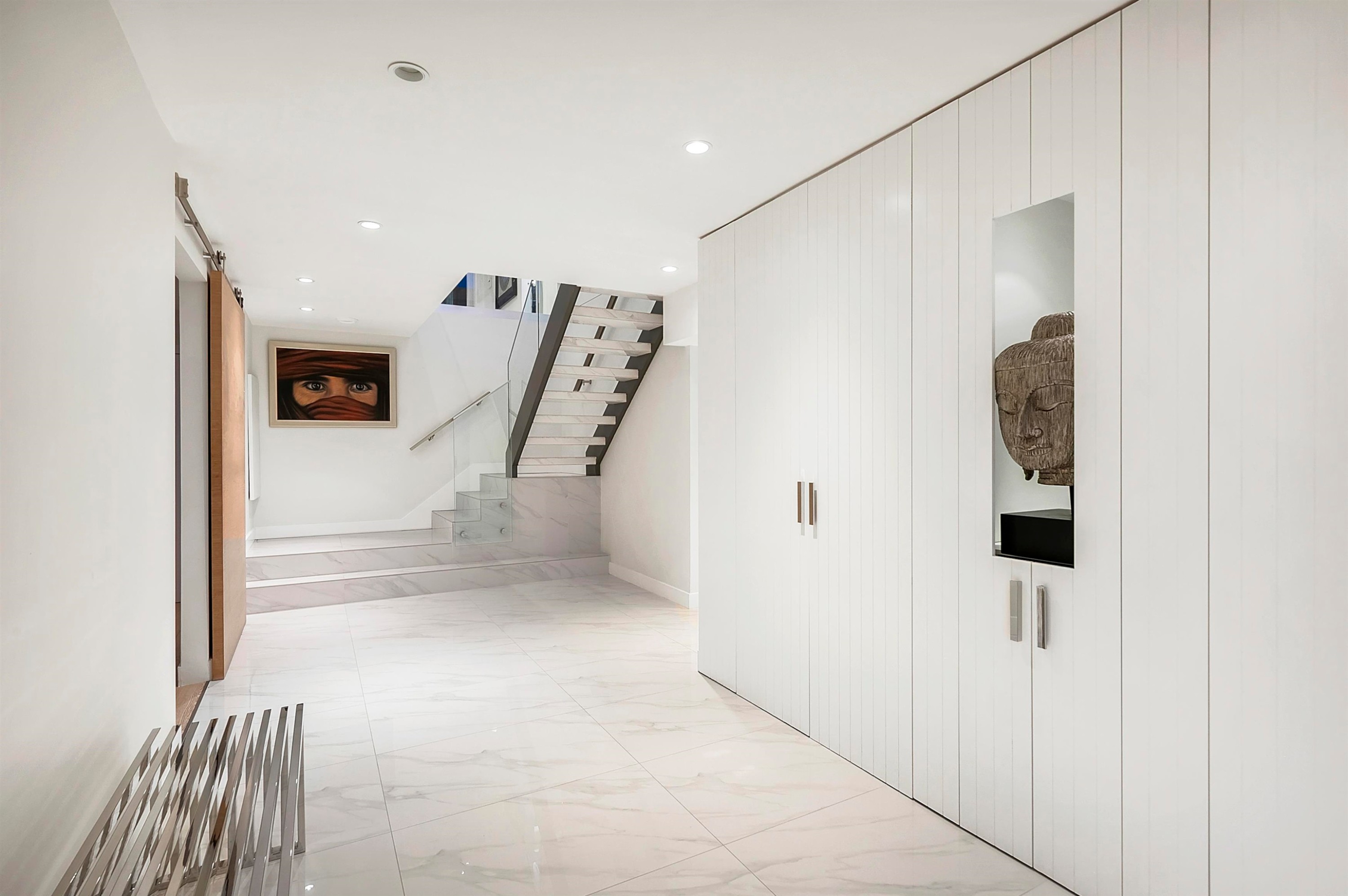 3305 Westmount Road, West Vancouver, BC