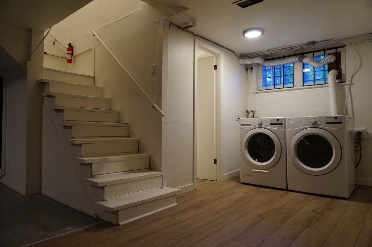 1825 Drummond Drive, Vancouver, BC