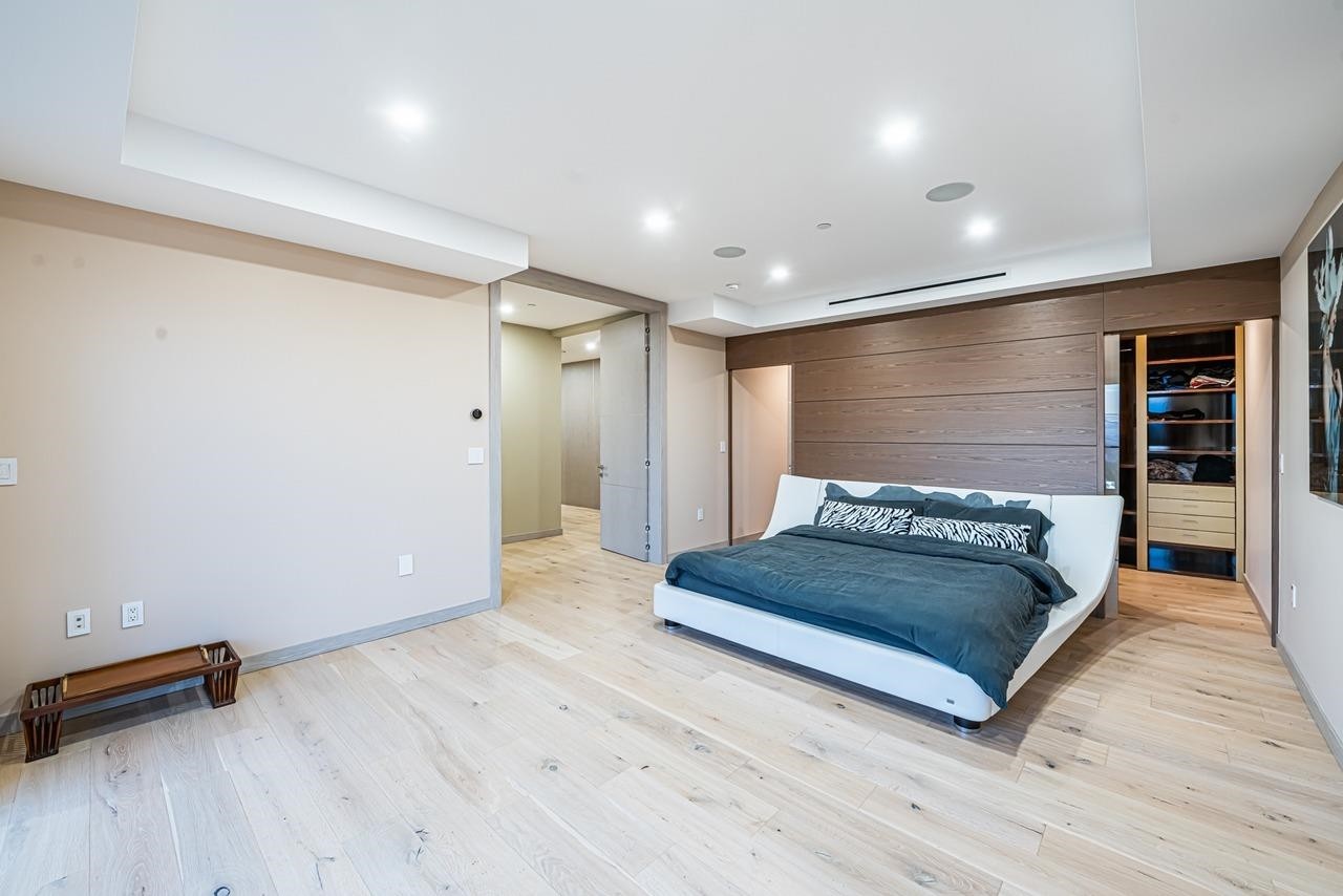 592 Craigmohr Drive, West Vancouver, BC