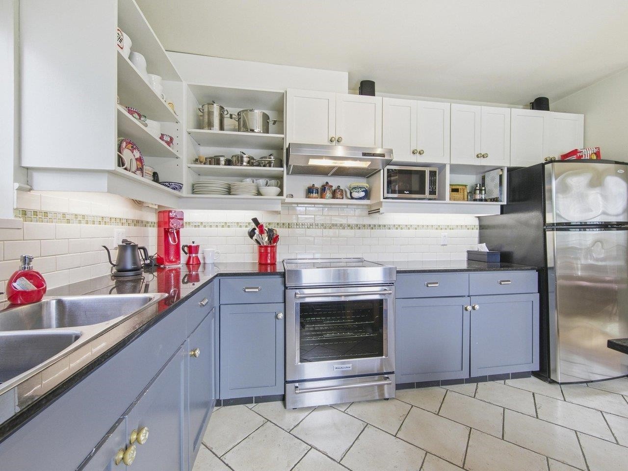 4508 12Th Avenue W, Vancouver, BC