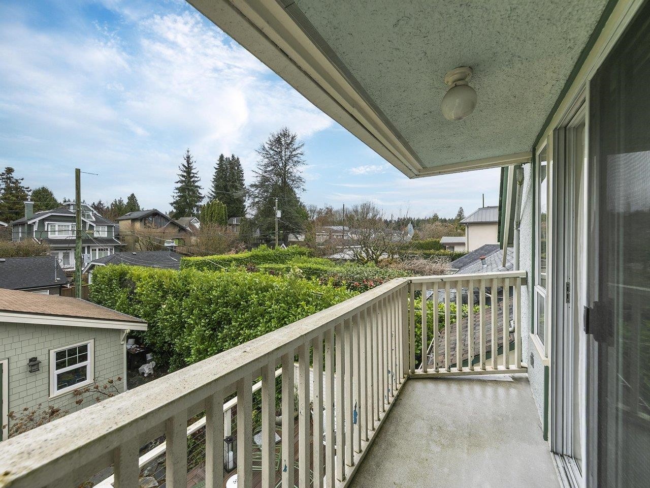 4508 12Th Avenue W, Vancouver, BC