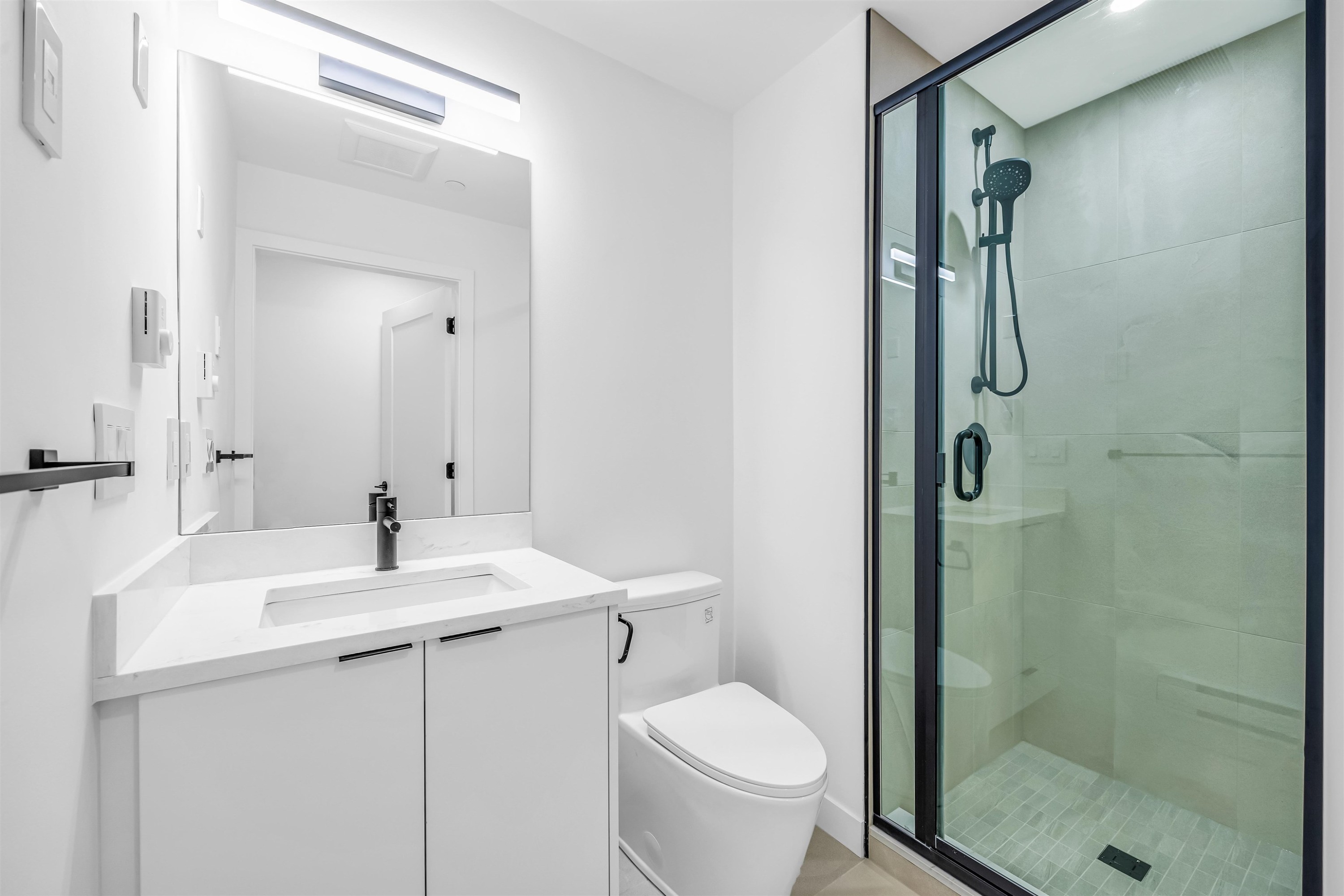 1016 52Nd Avenue W, Vancouver, BC