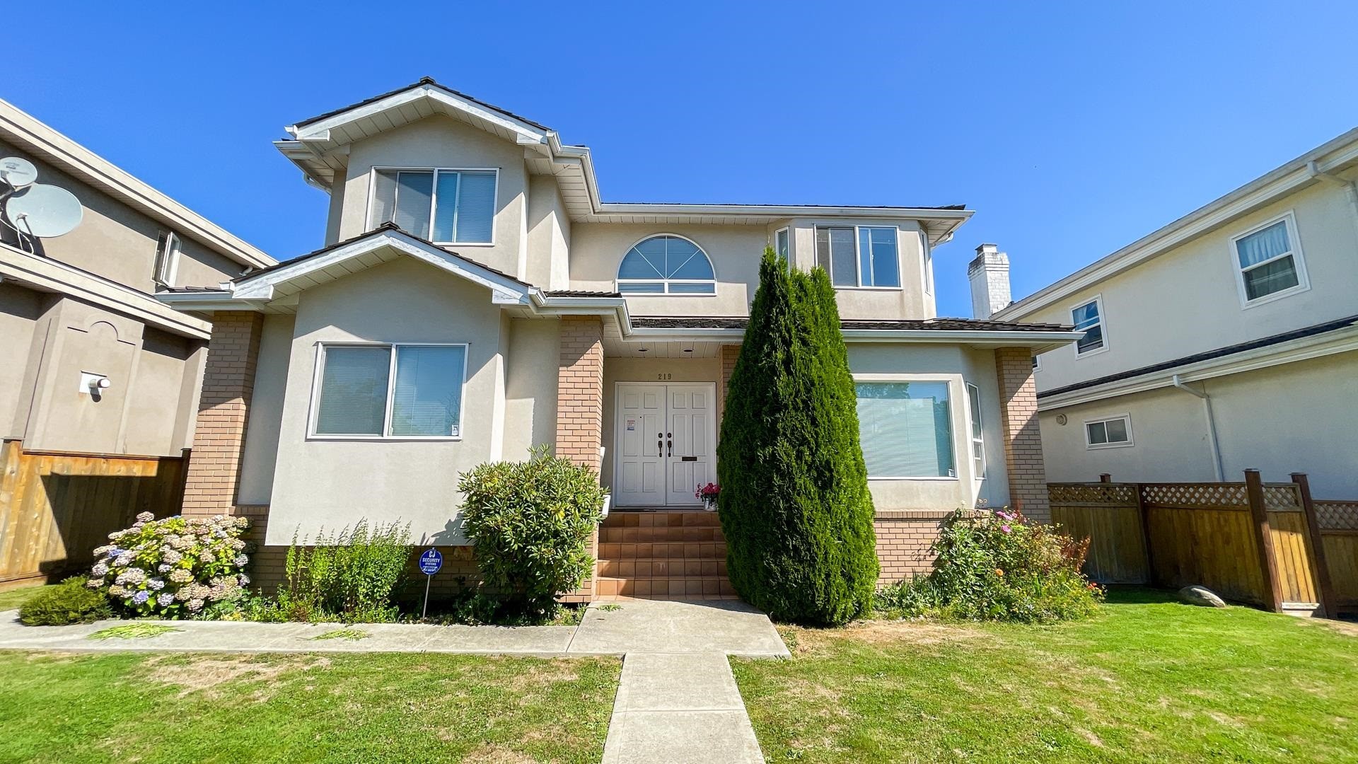 219 42Nd Avenue W, Vancouver, BC