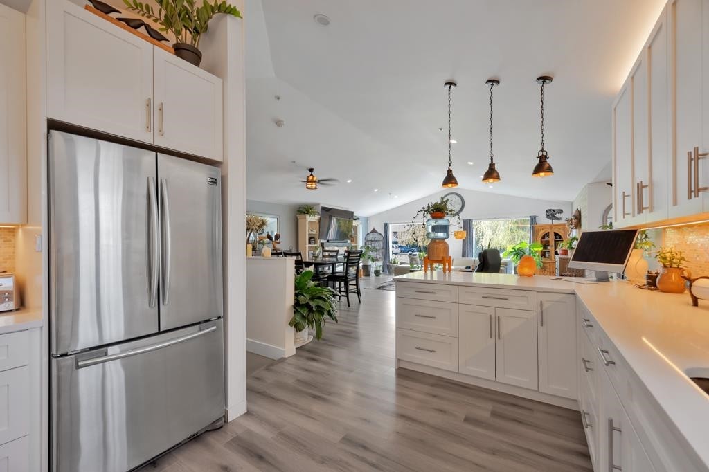 21199 River Road, Maple Ridge, BC