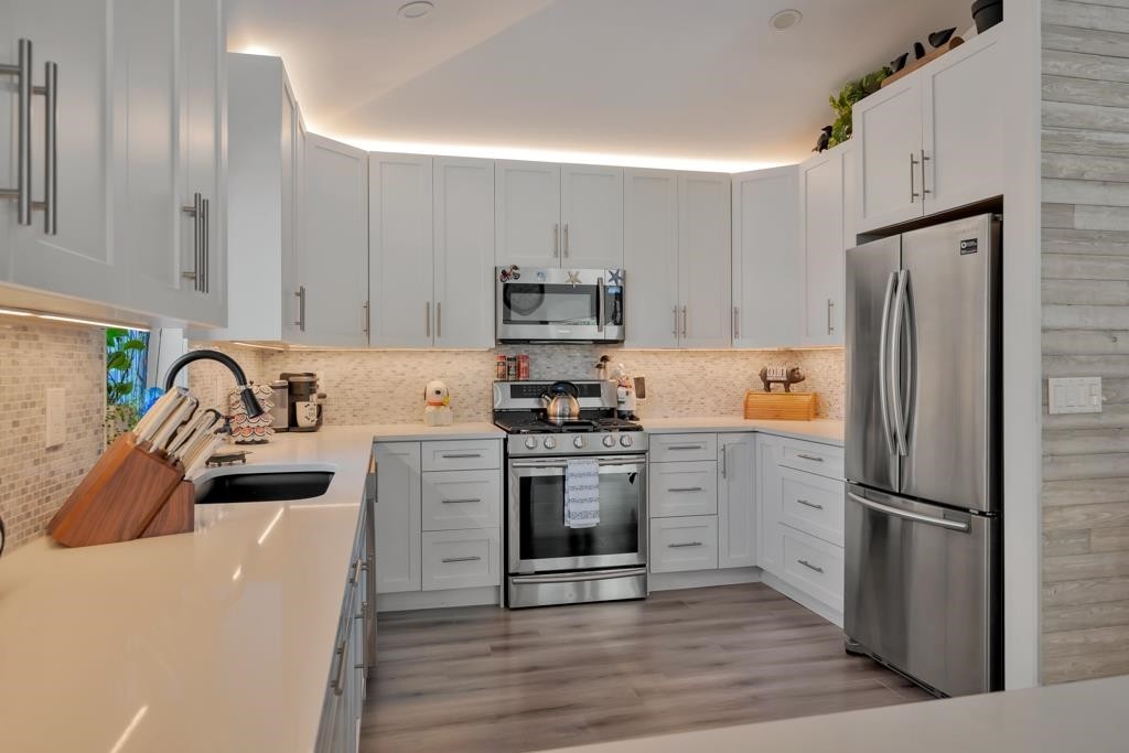 21199 River Road, Maple Ridge, BC