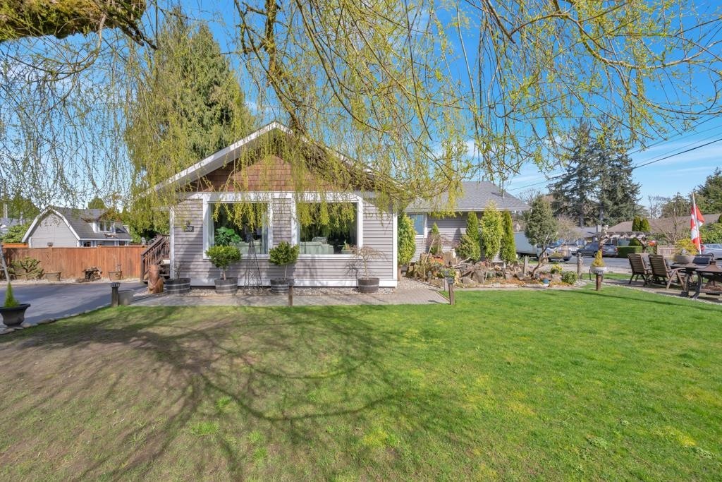 21199 River Road, Maple Ridge, BC