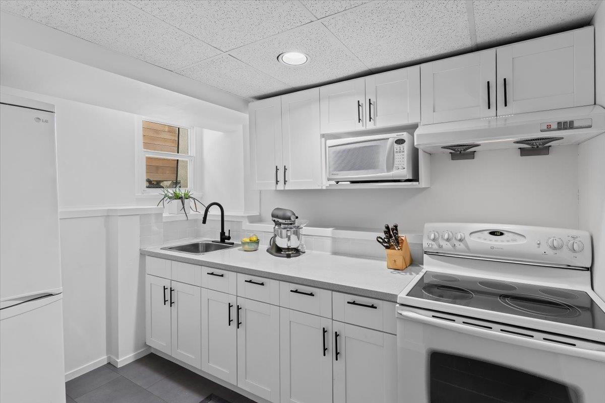 2755 42Nd Avenue W, Vancouver, BC