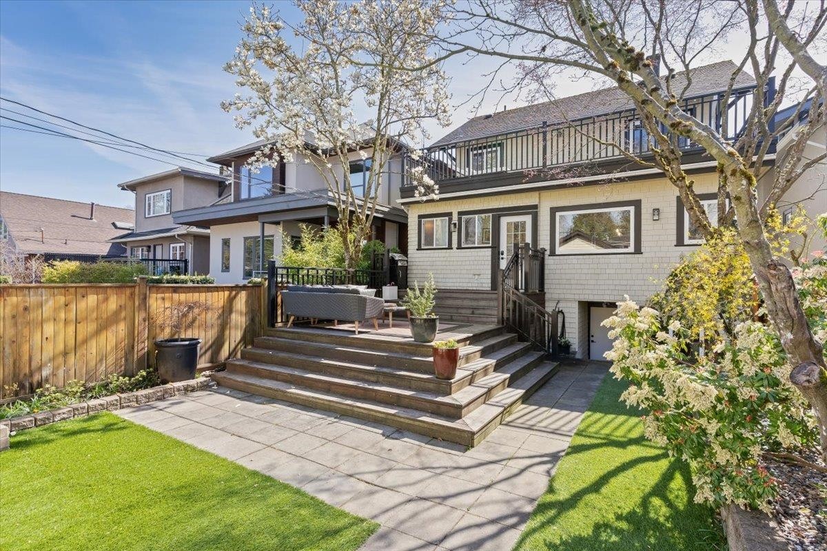 2755 42Nd Avenue W, Vancouver, BC