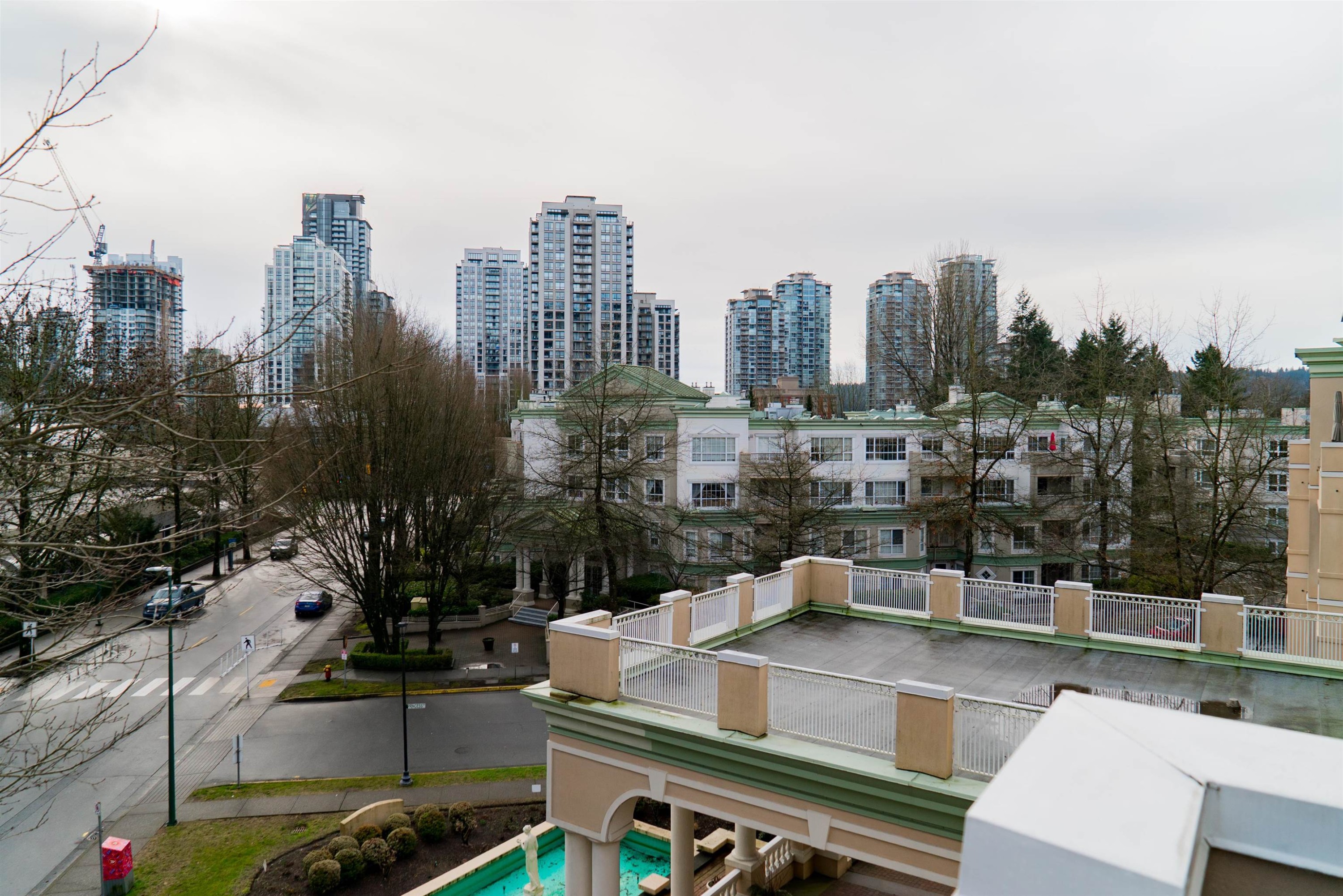 402-2995 Princess Crescent, Coquitlam, BC