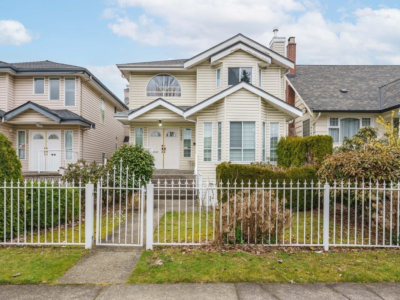 1573 66Th Avenue W, Vancouver, BC