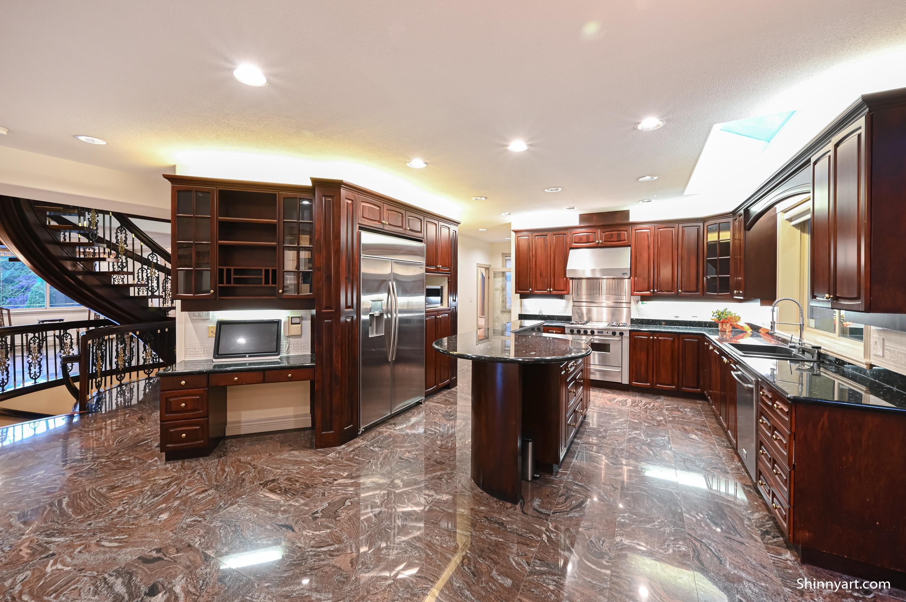 3063 Plateau Boulevard, Coquitlam, BC