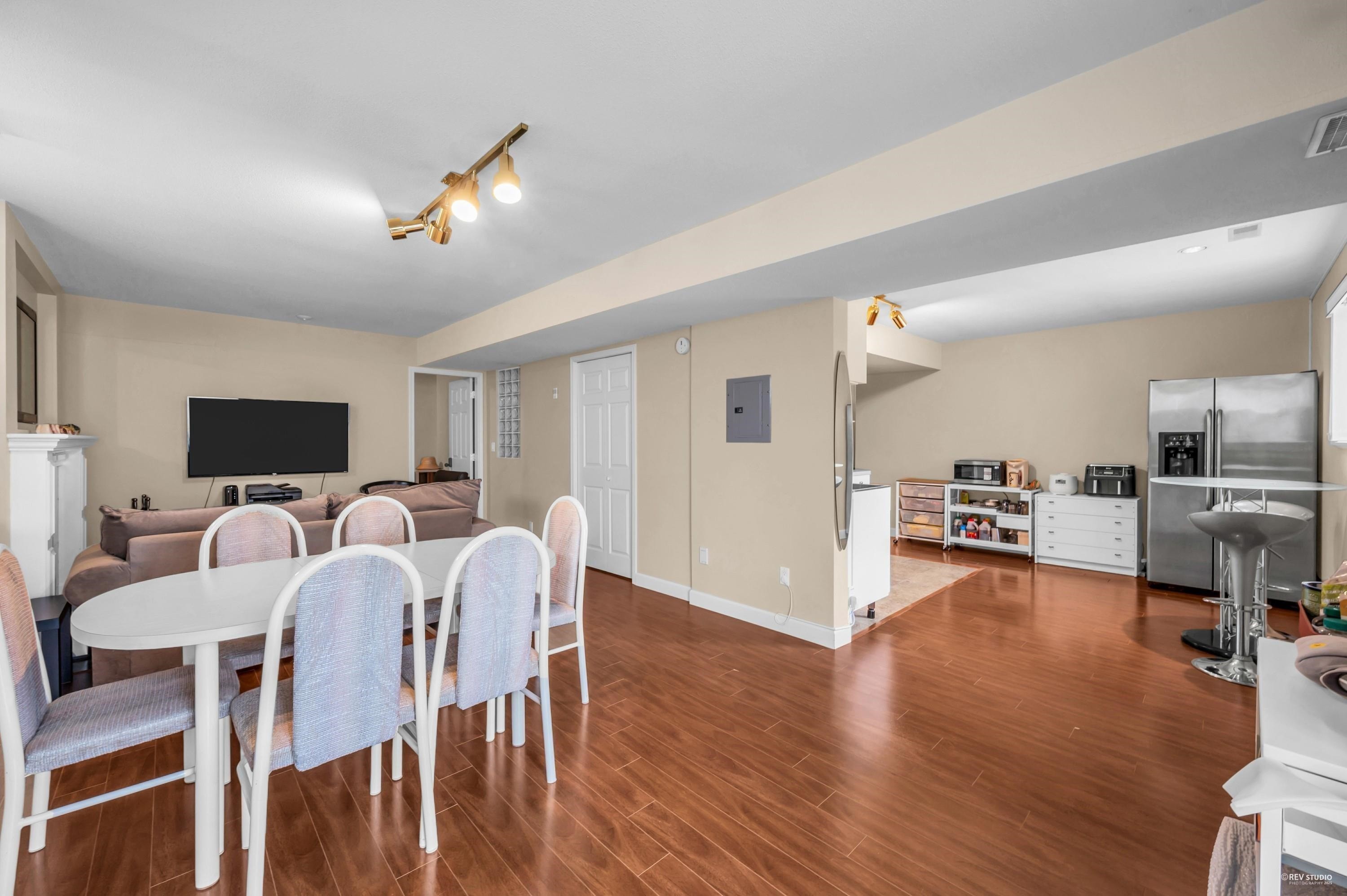 7548 Sequoia Road, Burnaby, BC