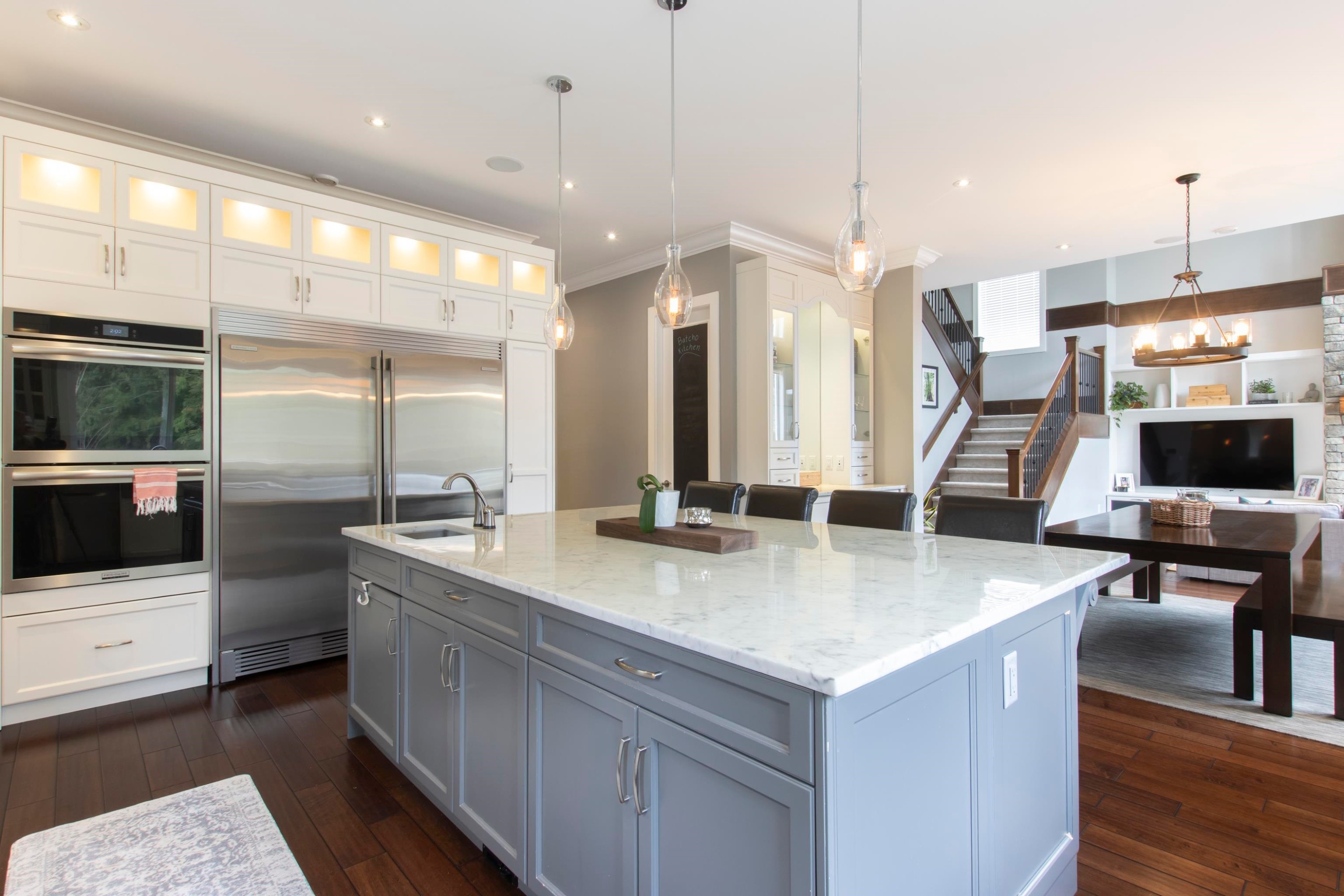 1018 Jay Crescent, Squamish, BC