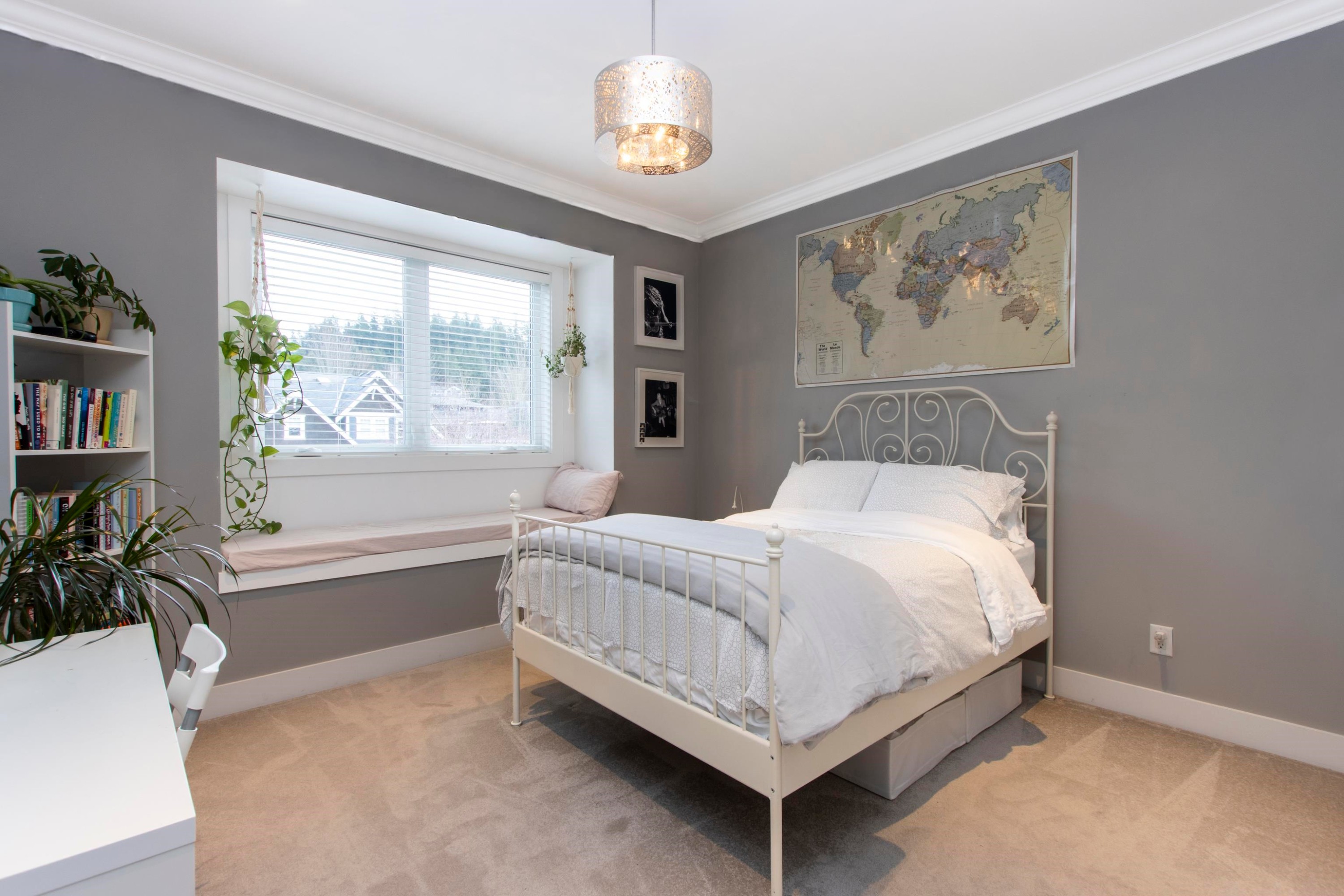 1018 Jay Crescent, Squamish, BC