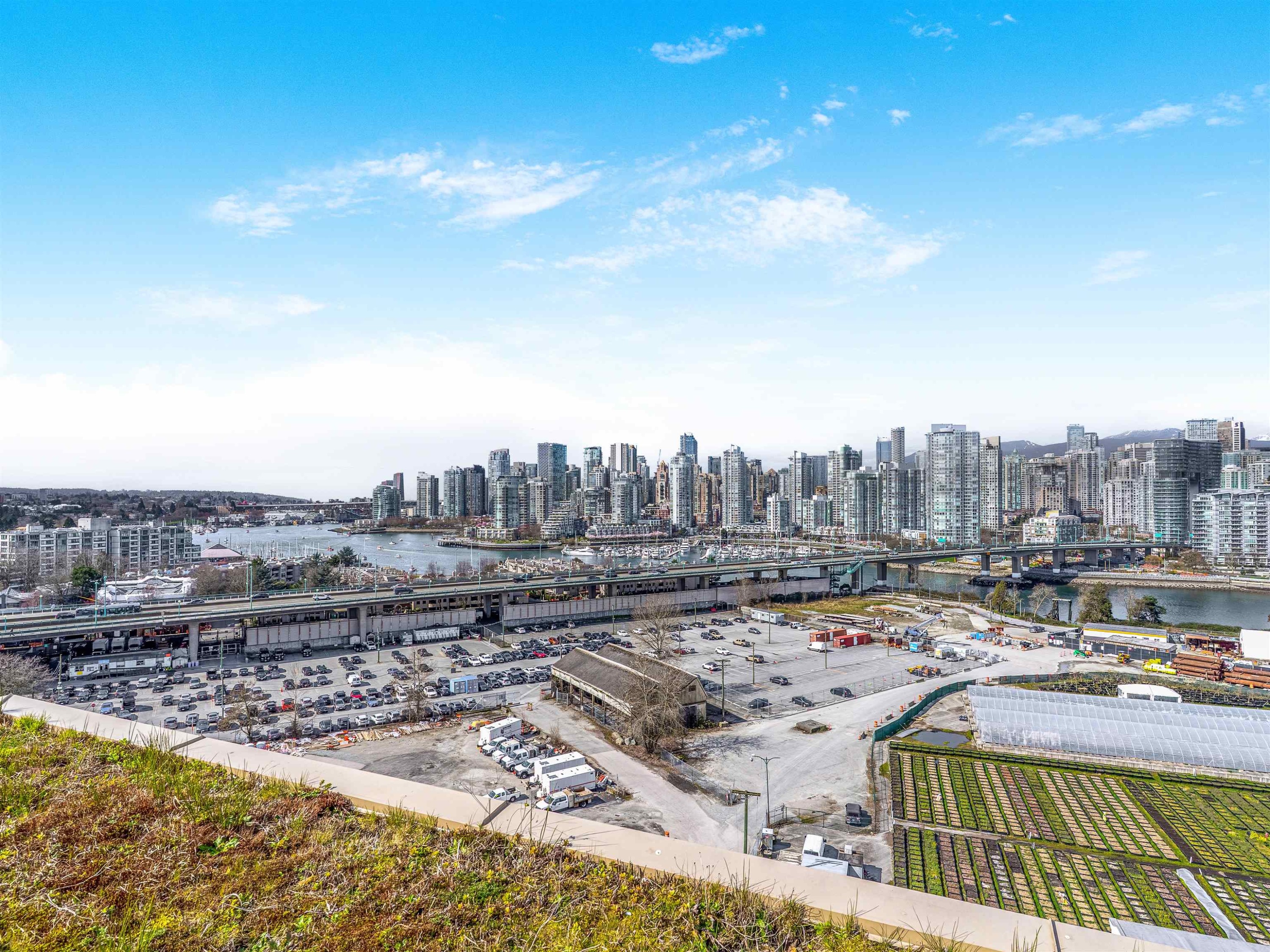 296 1St Avenue W, Vancouver, BC