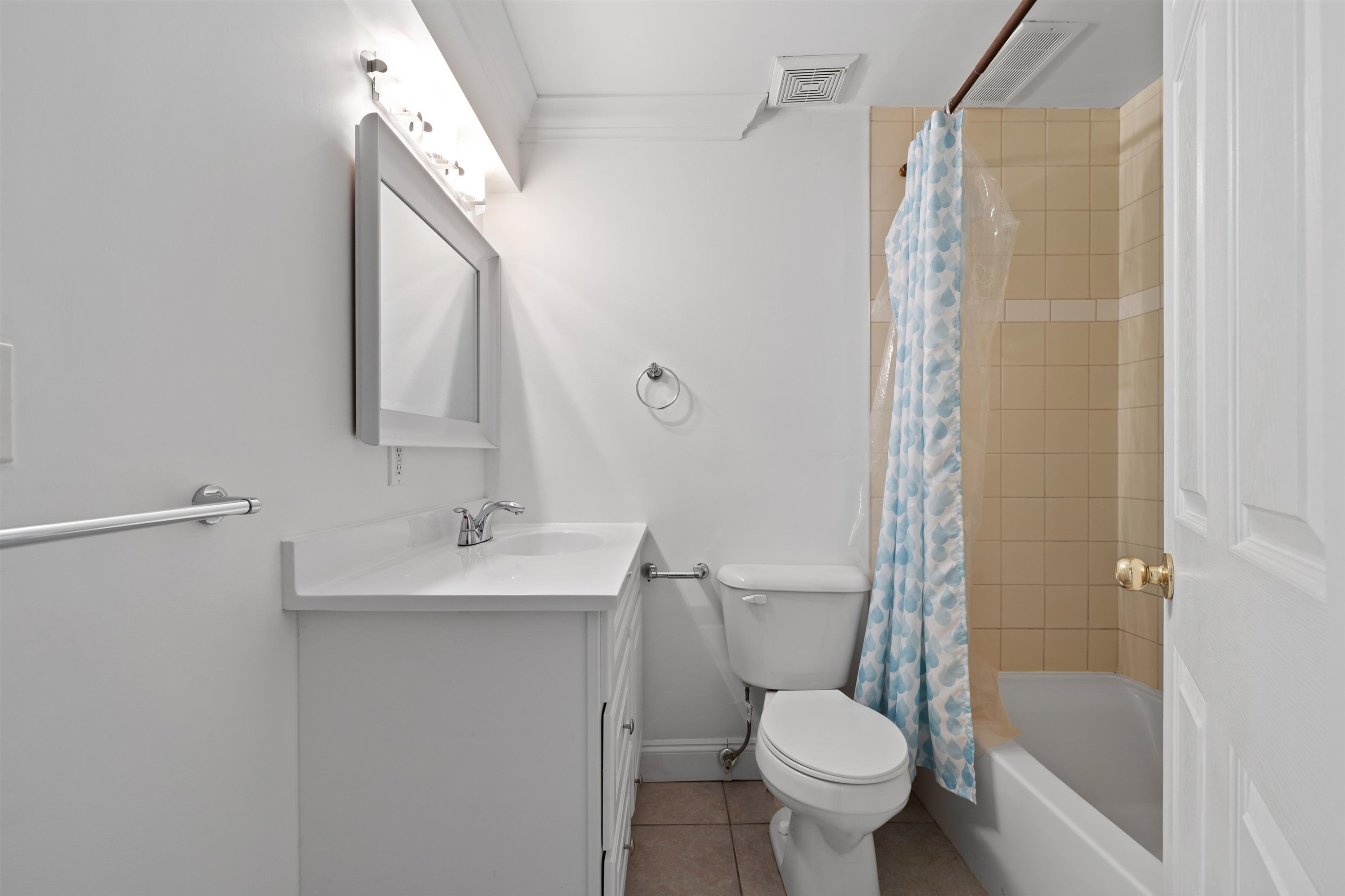 22-2880 Dacre Avenue, Coquitlam, BC