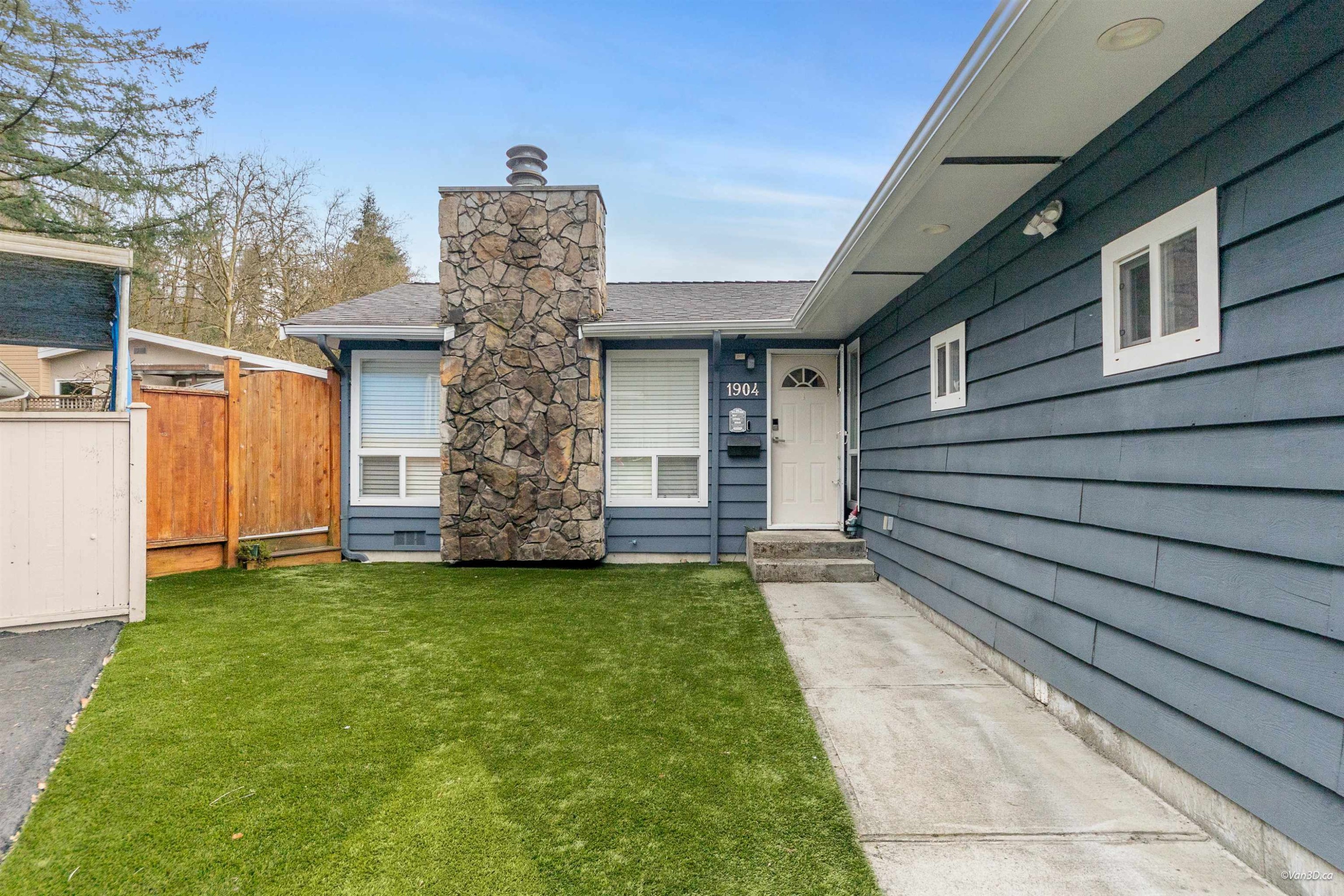 1904 Lodge Place, Coquitlam, BC