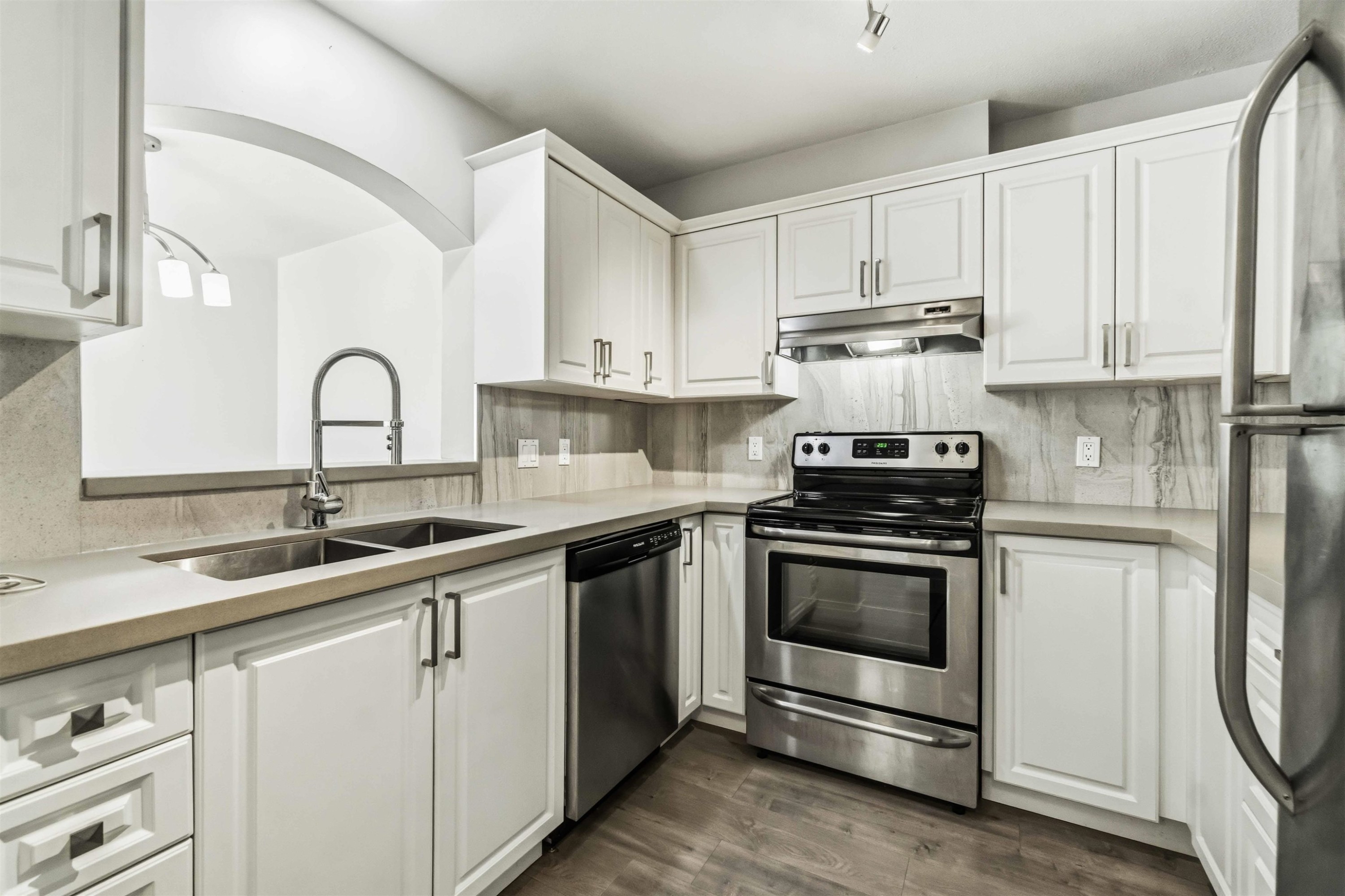 310-2970 Princess Crescent, Coquitlam, BC
