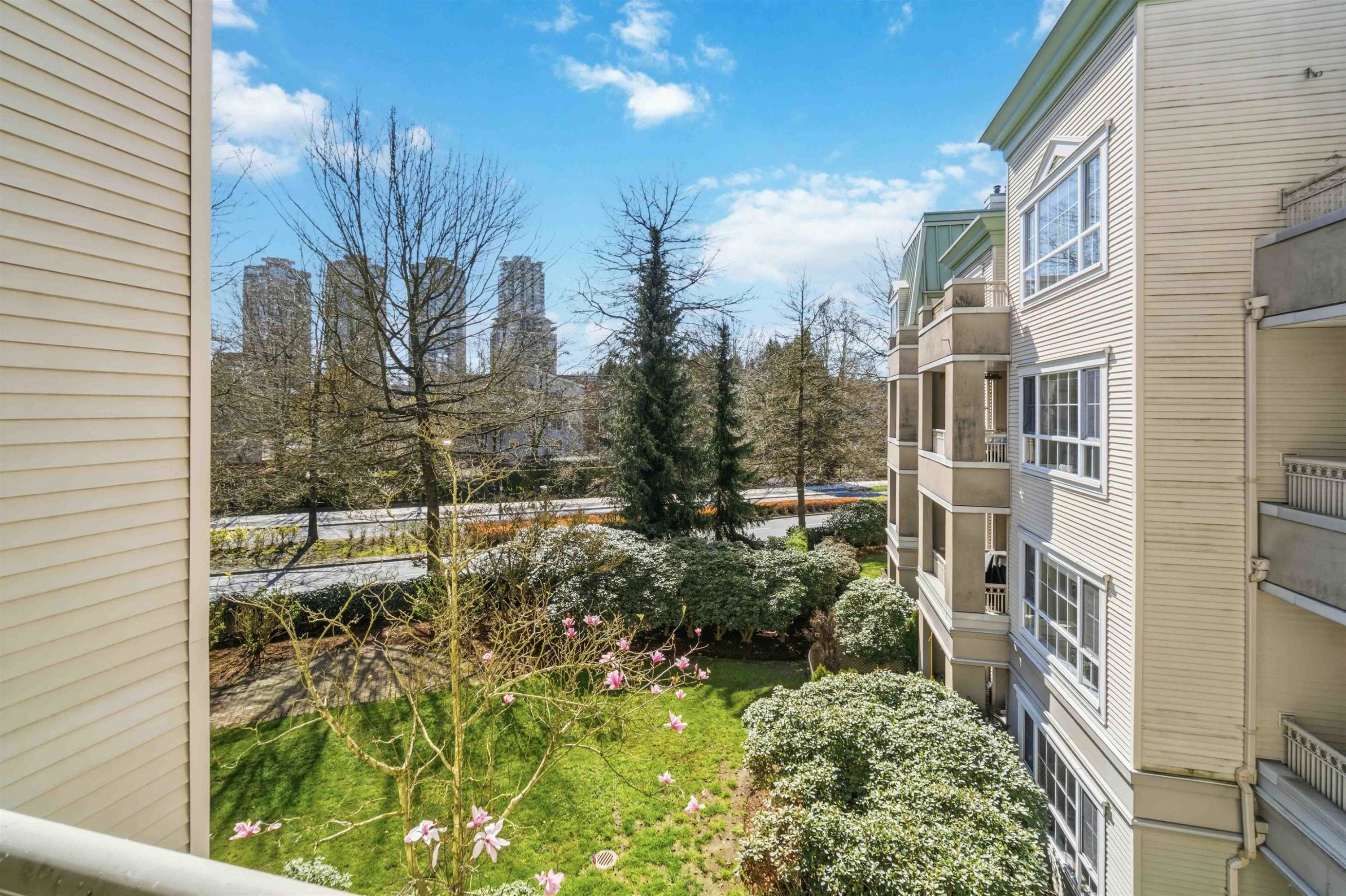 310-2970 Princess Crescent, Coquitlam, BC
