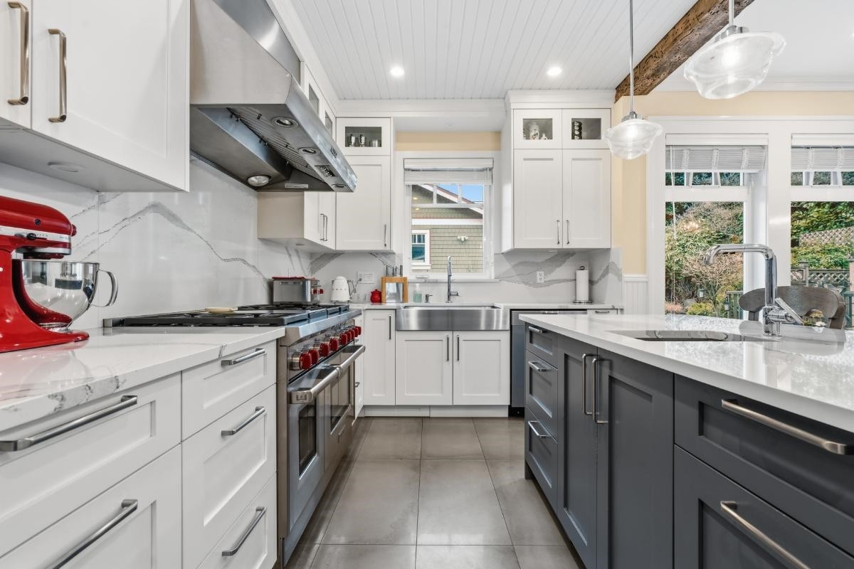 3574 East Boulevard, Vancouver, BC