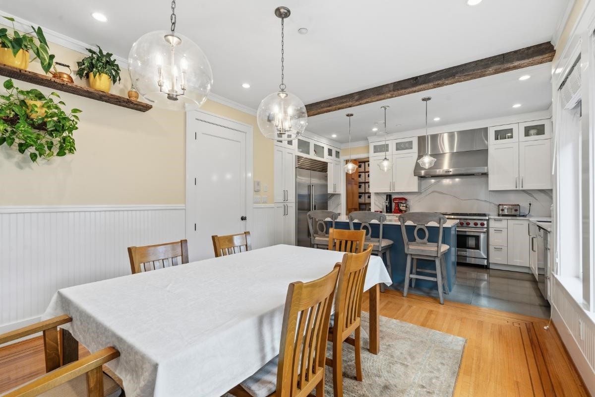 3574 East Boulevard, Vancouver, BC