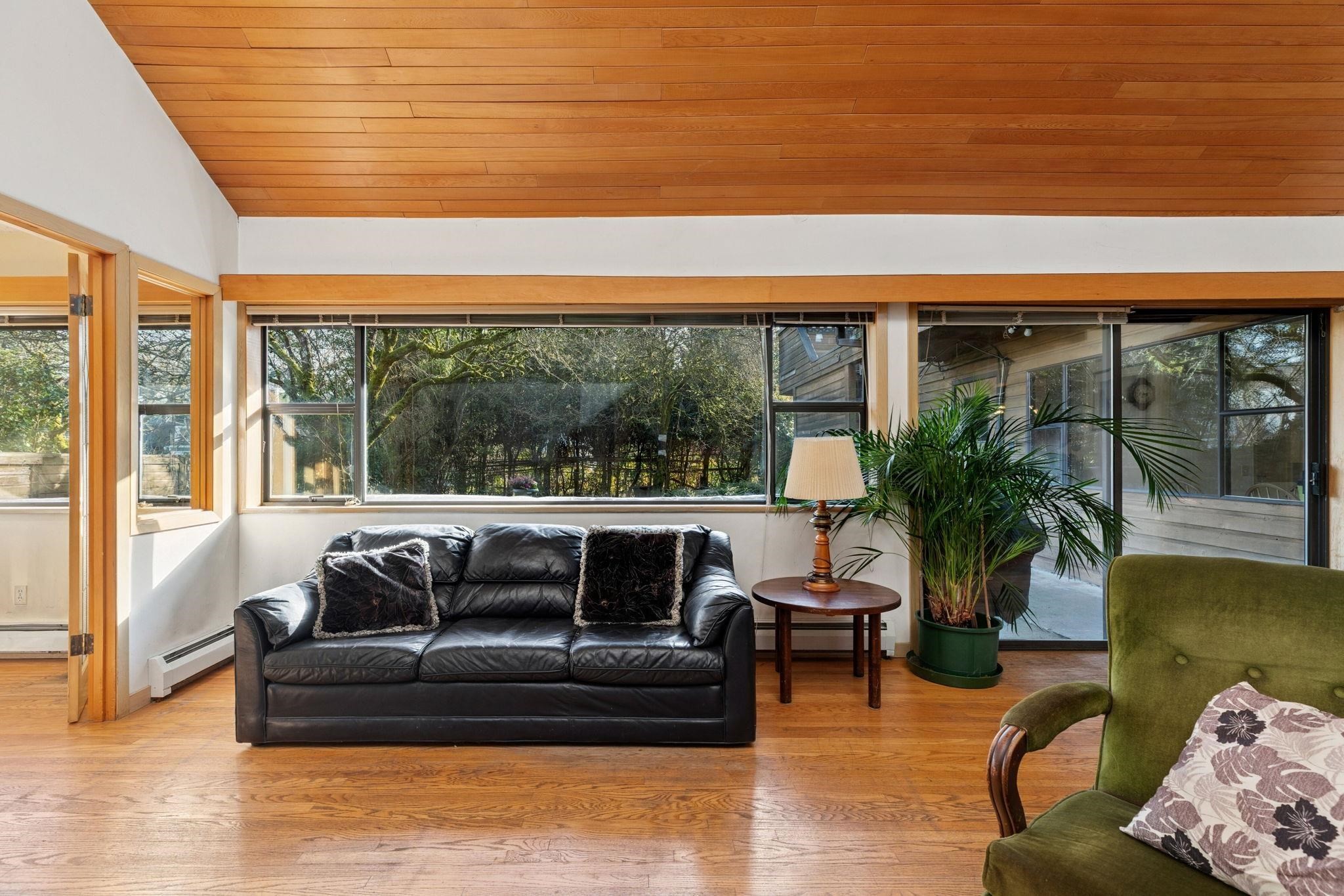 4436 11Th Avenue W, Vancouver, BC