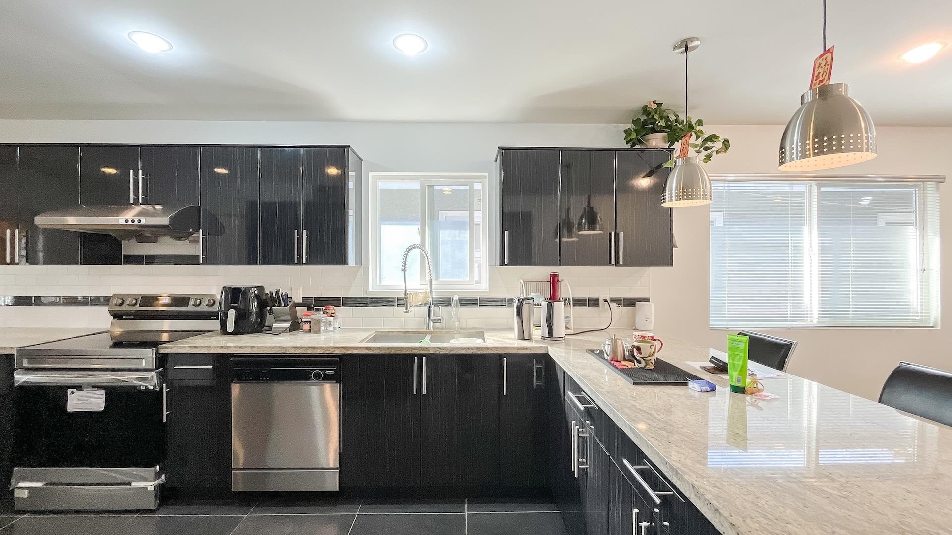 1420 Park Drive, Vancouver, BC