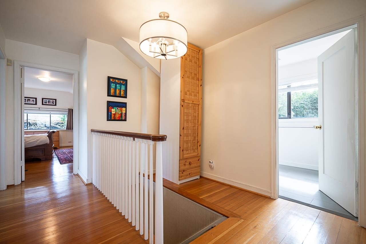 4338 2Nd Avenue W, Vancouver, BC