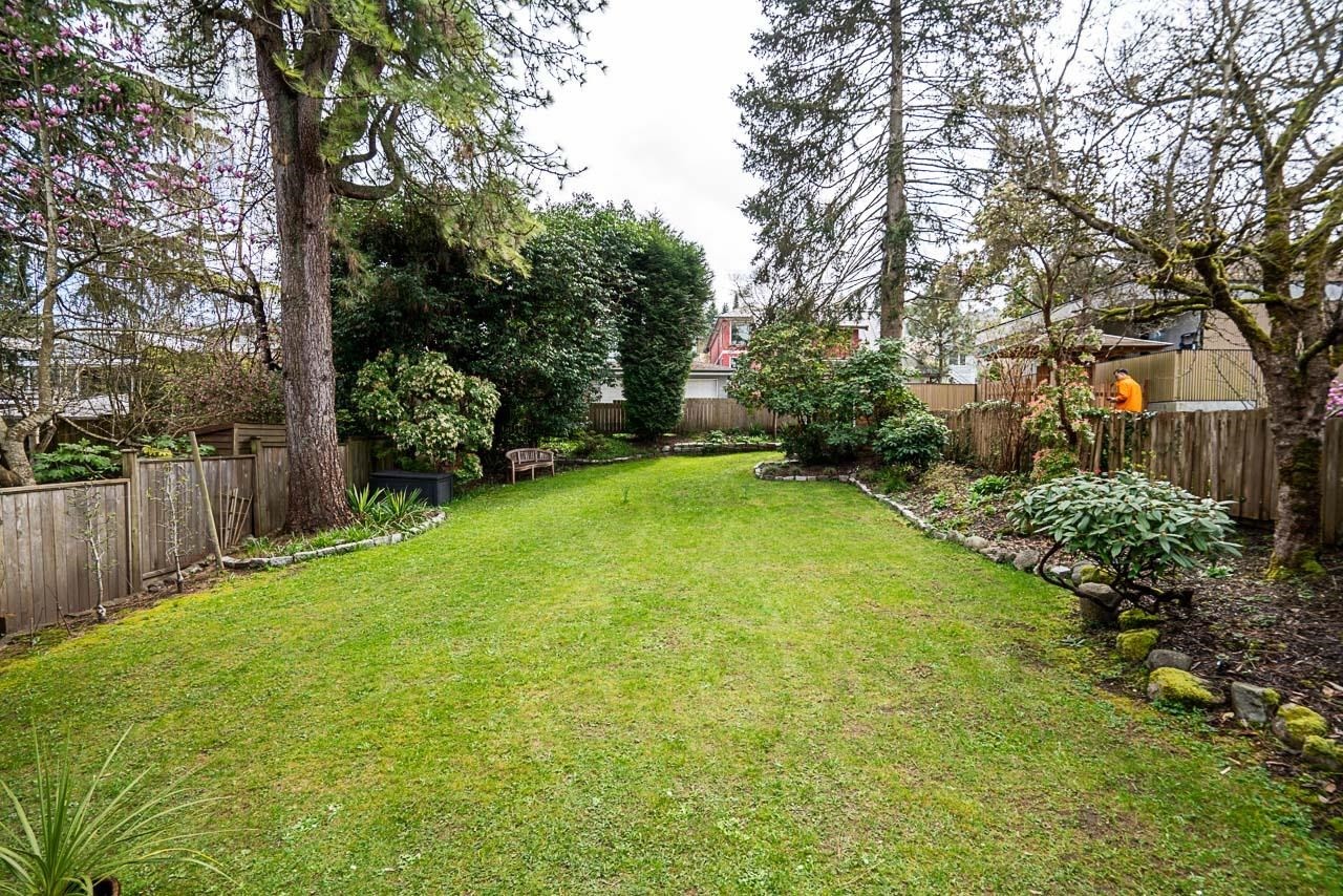 4338 2Nd Avenue W, Vancouver, BC