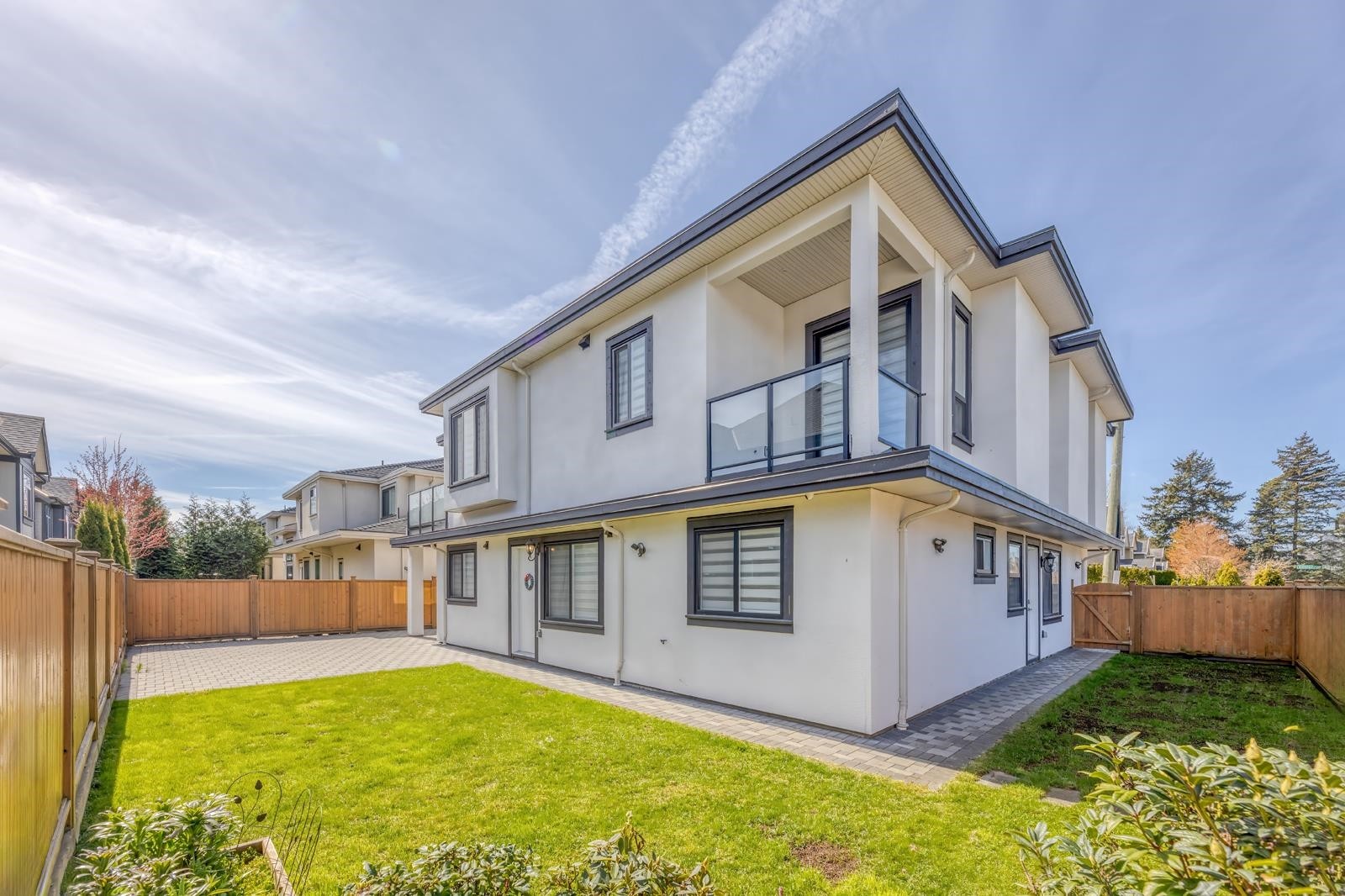 7102 Bridge Street, Richmond, BC