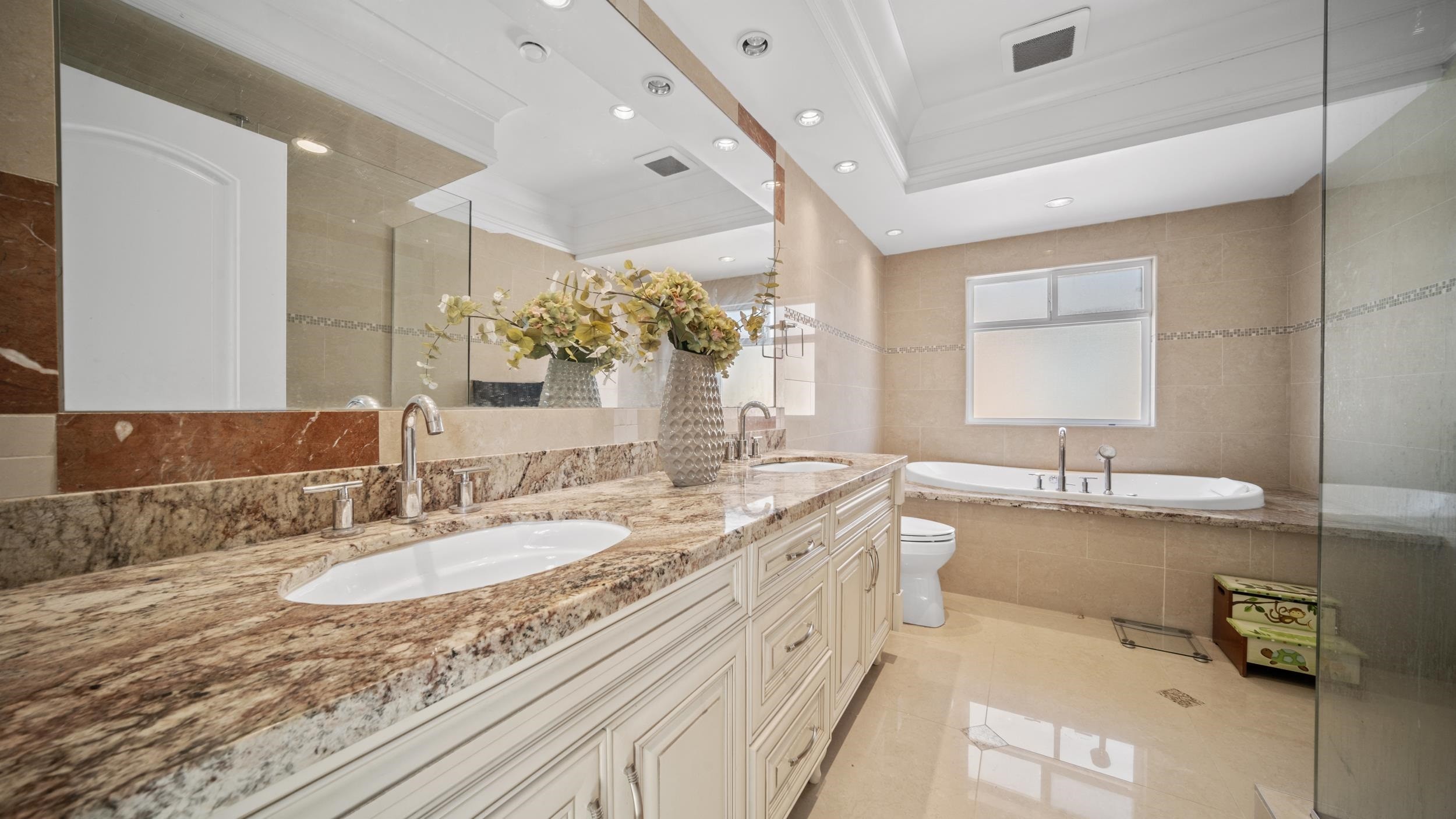 8651 Pigott Road, Richmond, BC