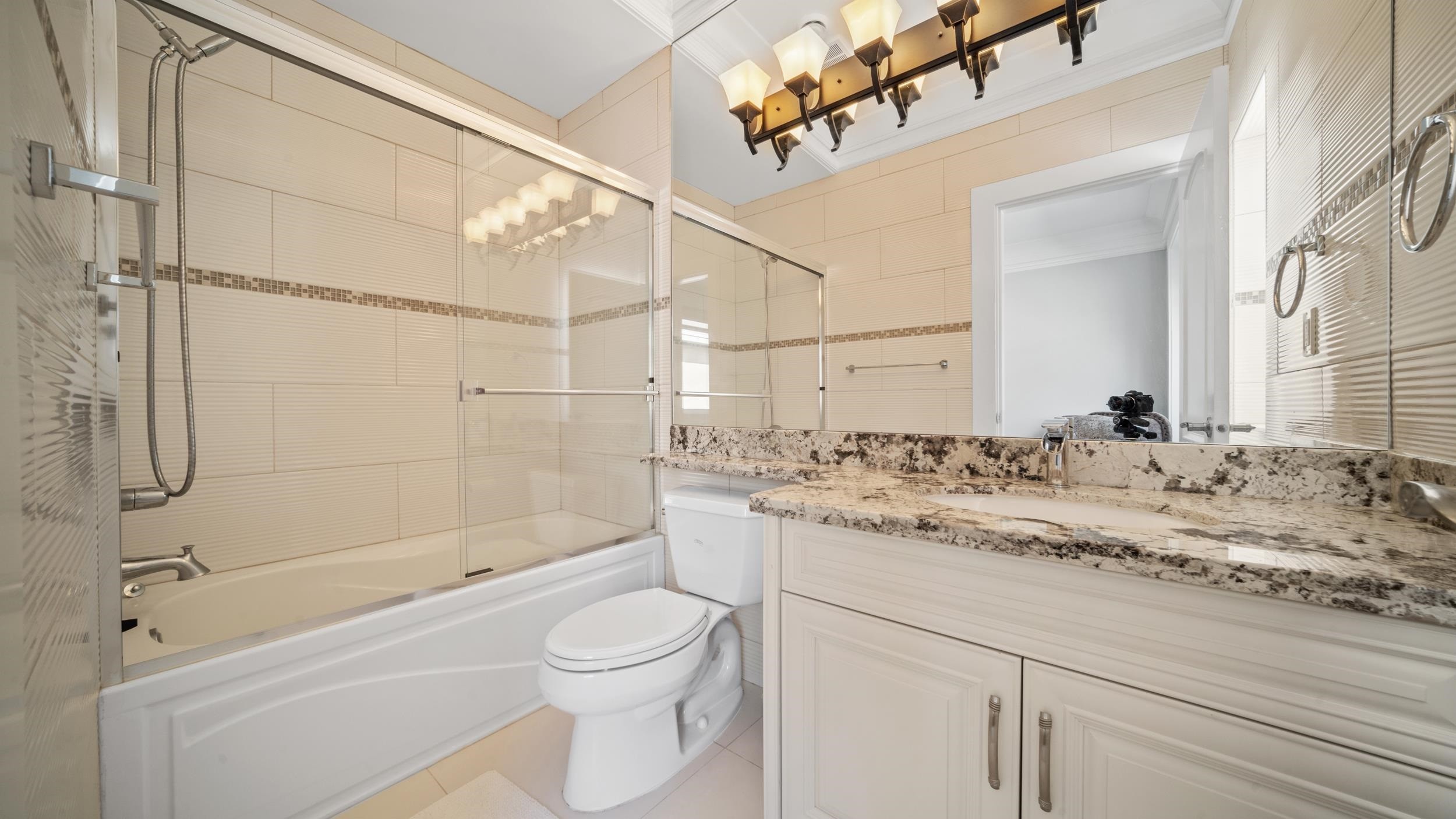 8651 Pigott Road, Richmond, BC