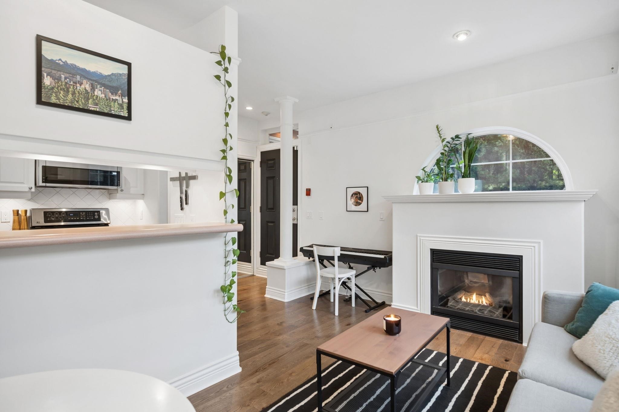 978 16Th Avenue W, Vancouver, BC