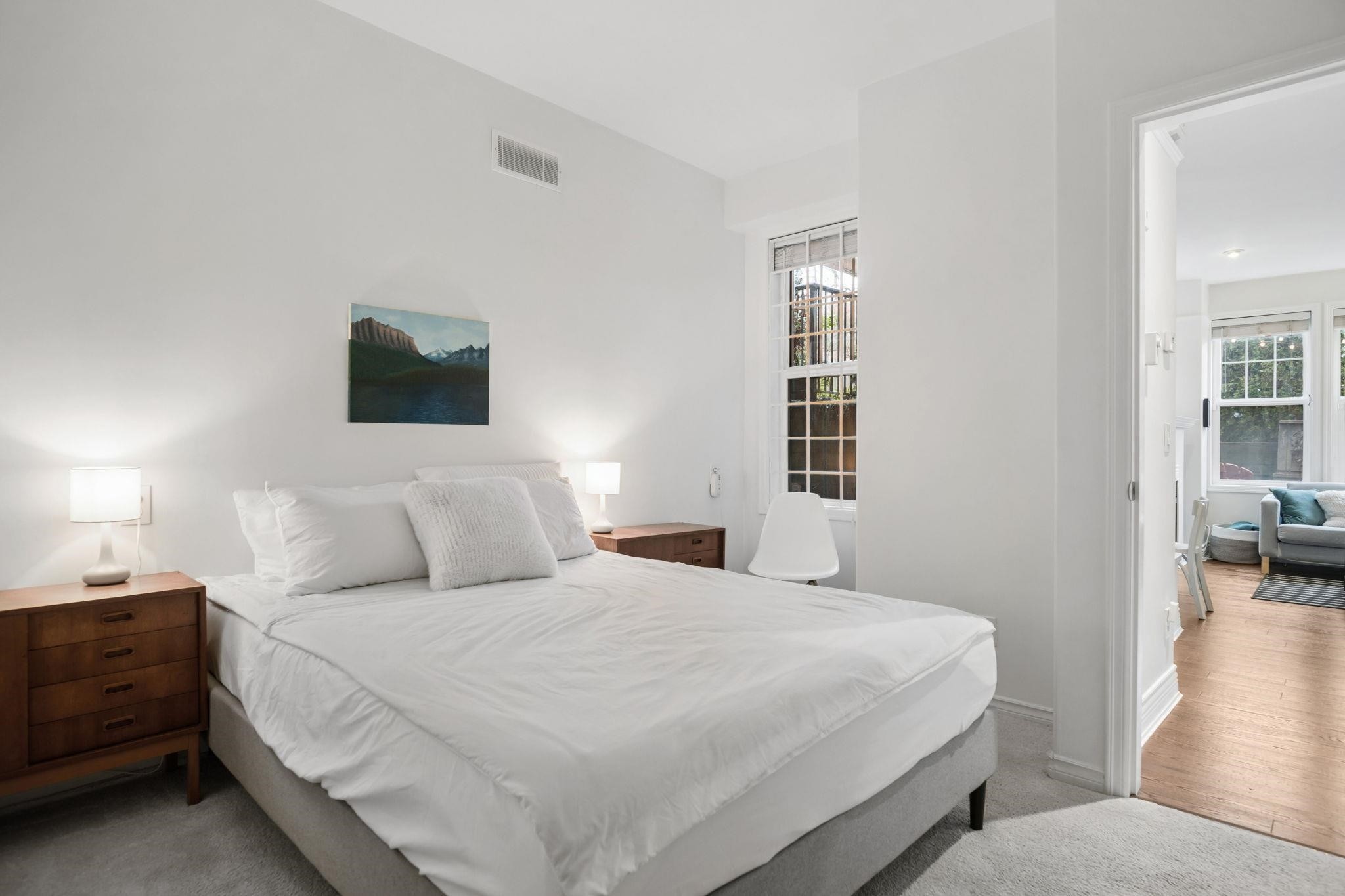 978 16Th Avenue W, Vancouver, BC