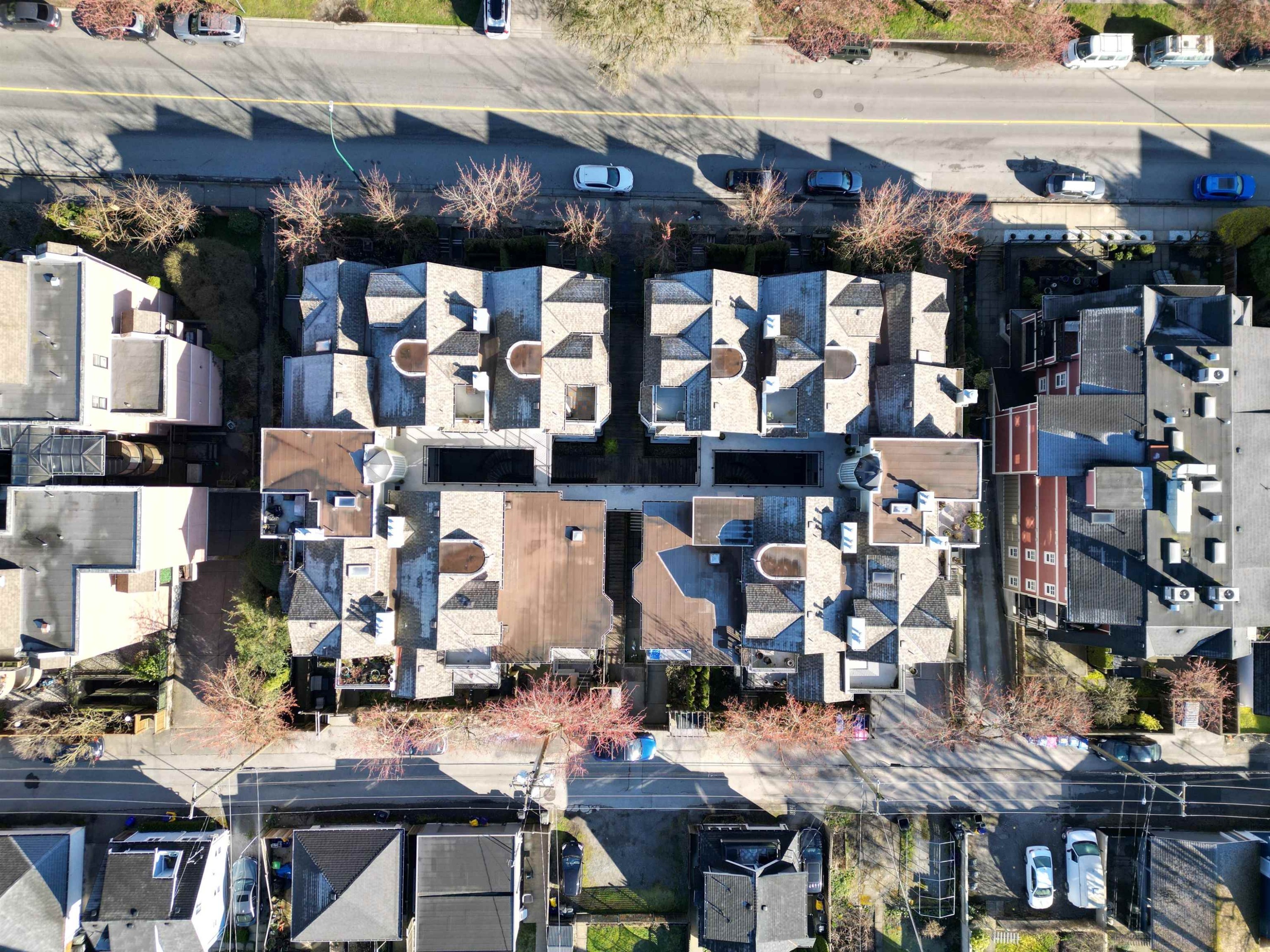 978 16Th Avenue W, Vancouver, BC