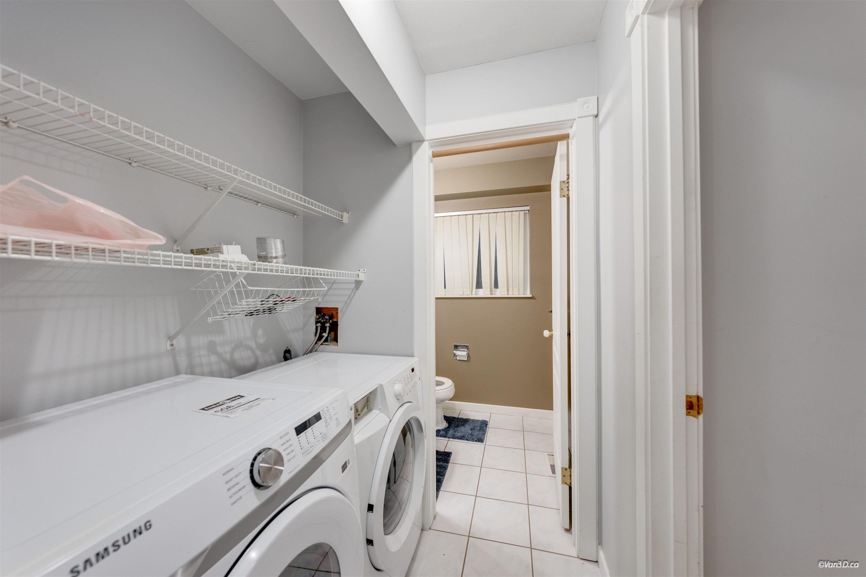 1366 Kings Avenue, West Vancouver, BC