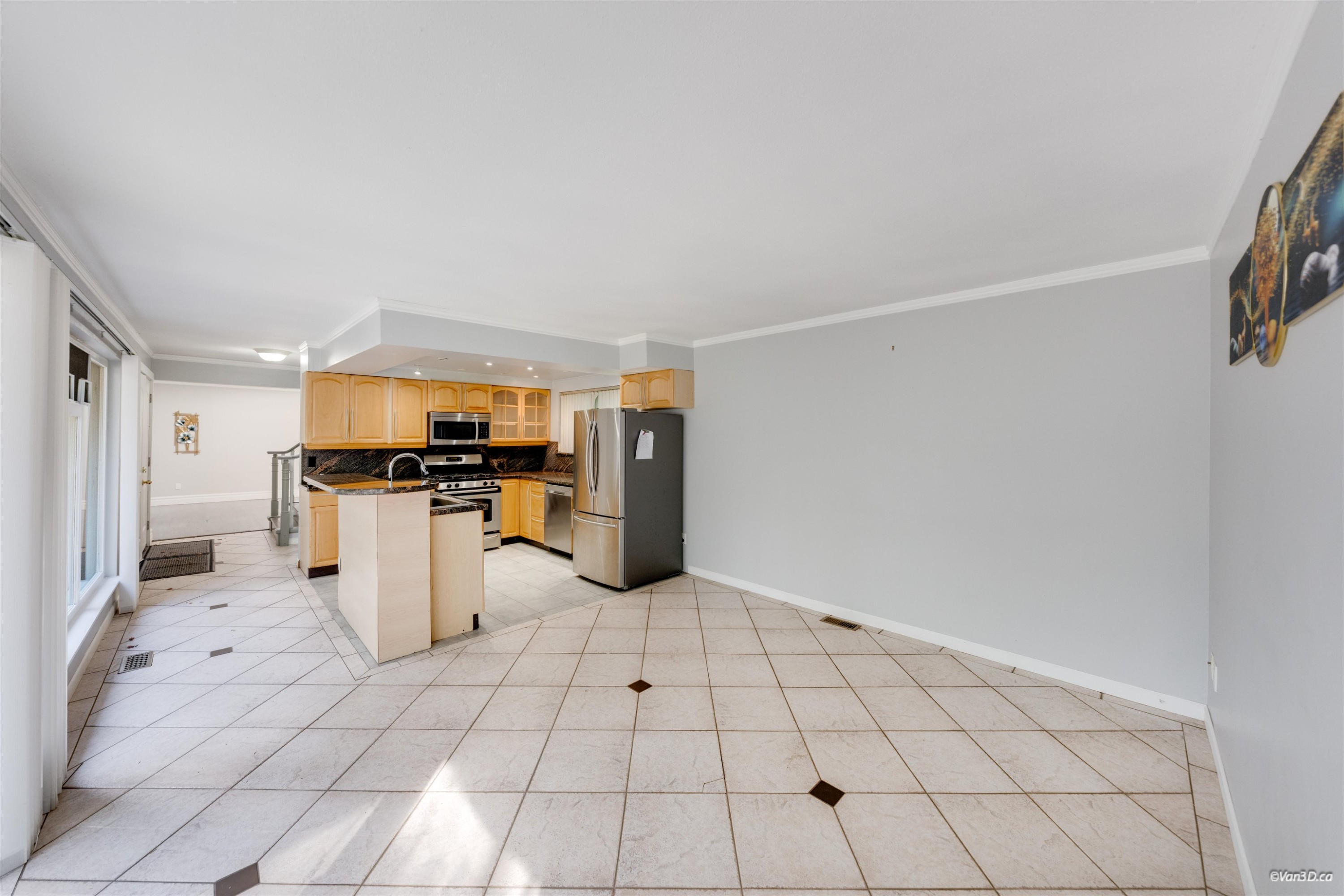 1366 Kings Avenue, West Vancouver, BC