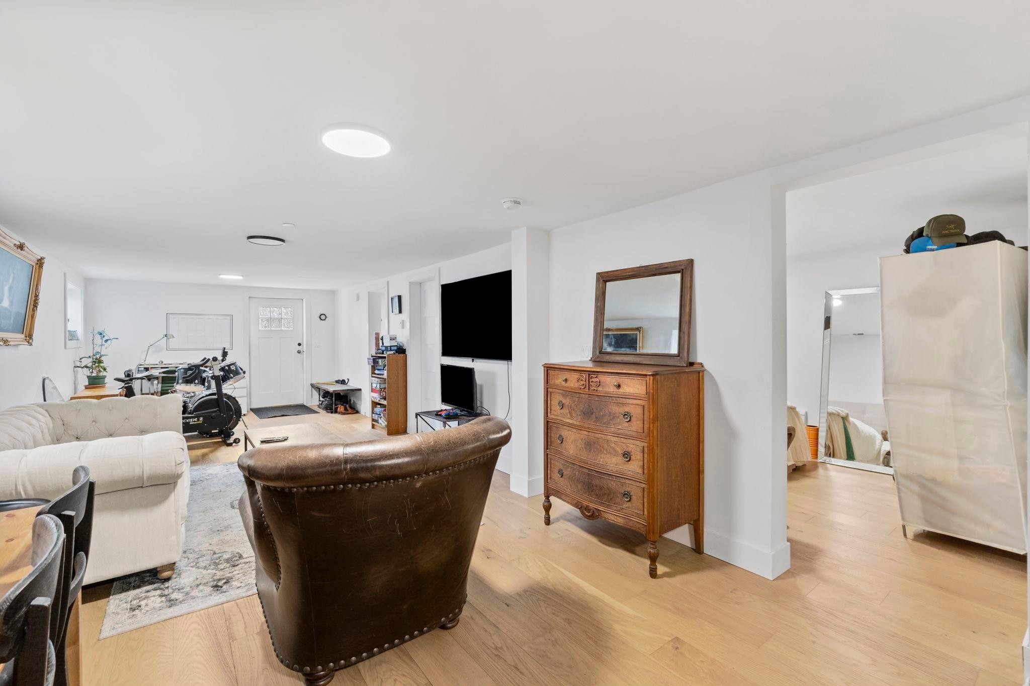 2072 Kitchener Street, Vancouver, BC