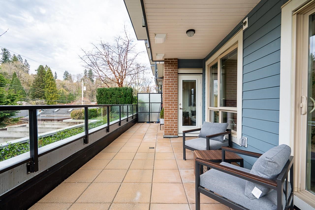 208-1330 Marine Drive, North Vancouver, BC