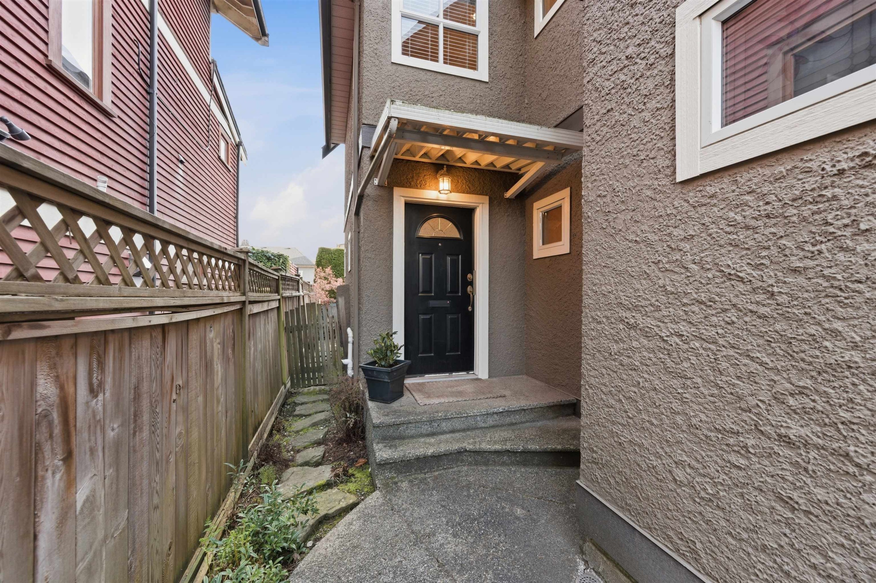 3428 7Th Avenue W, Vancouver, BC