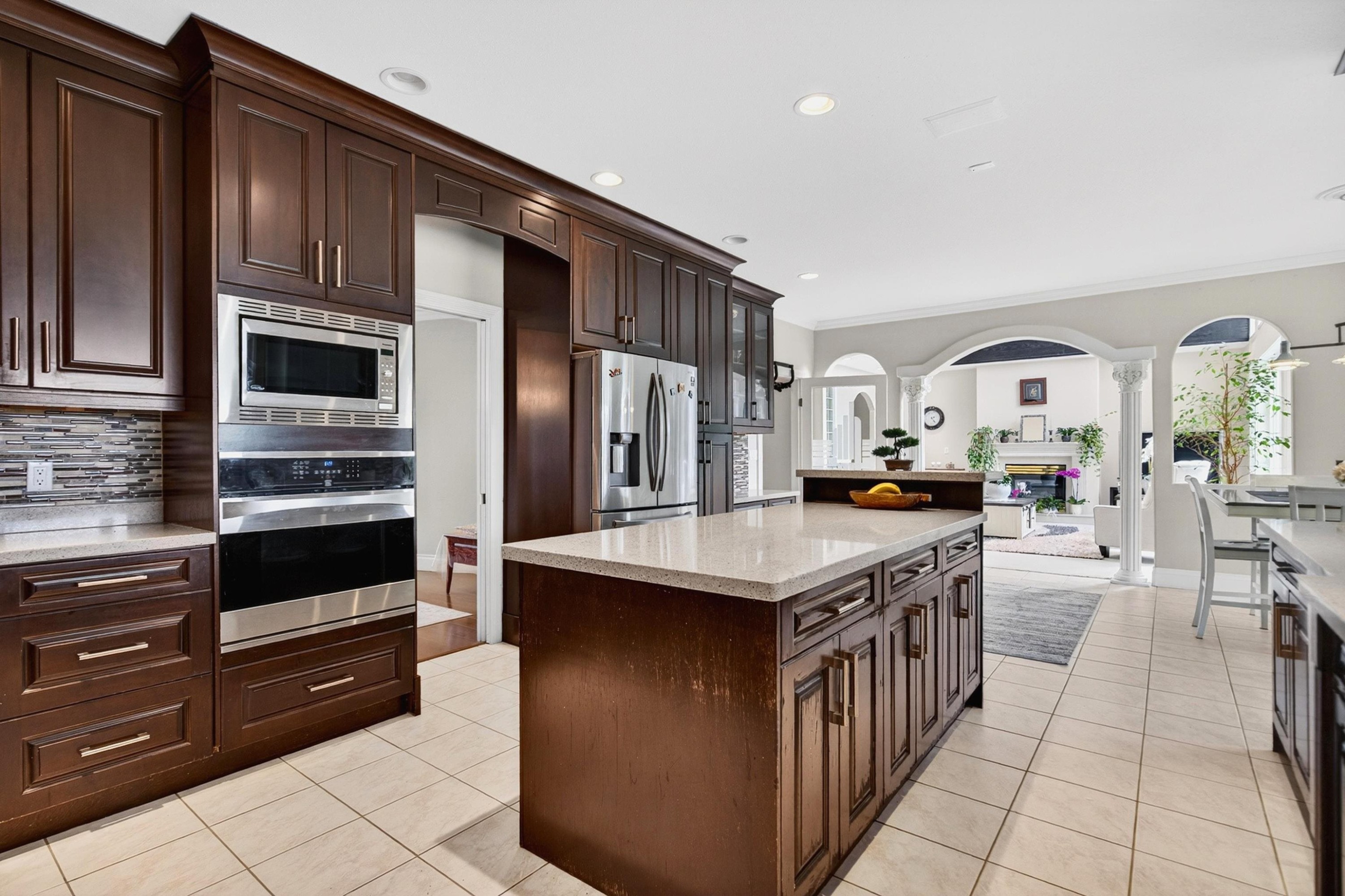6411 No. 7 Road, Richmond, BC