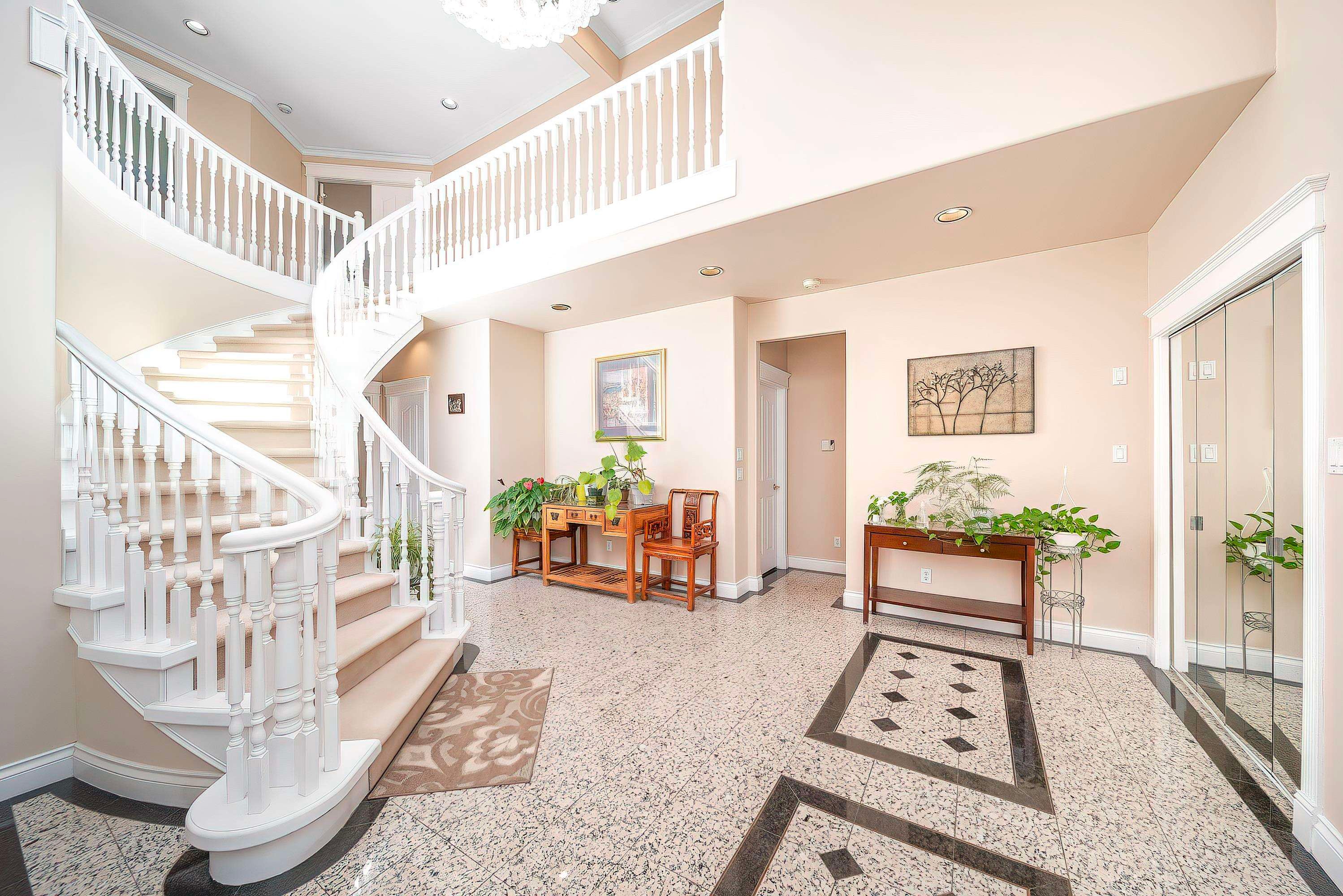 8671 Saunders Road, Richmond, BC