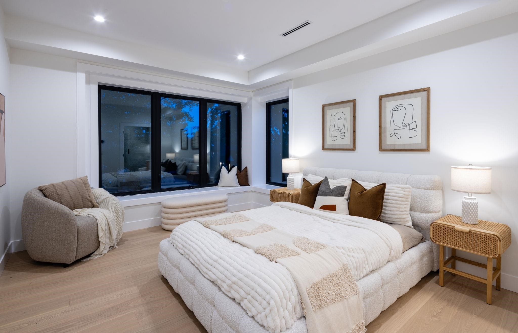 2307 3Rd Avenue E, Vancouver, BC