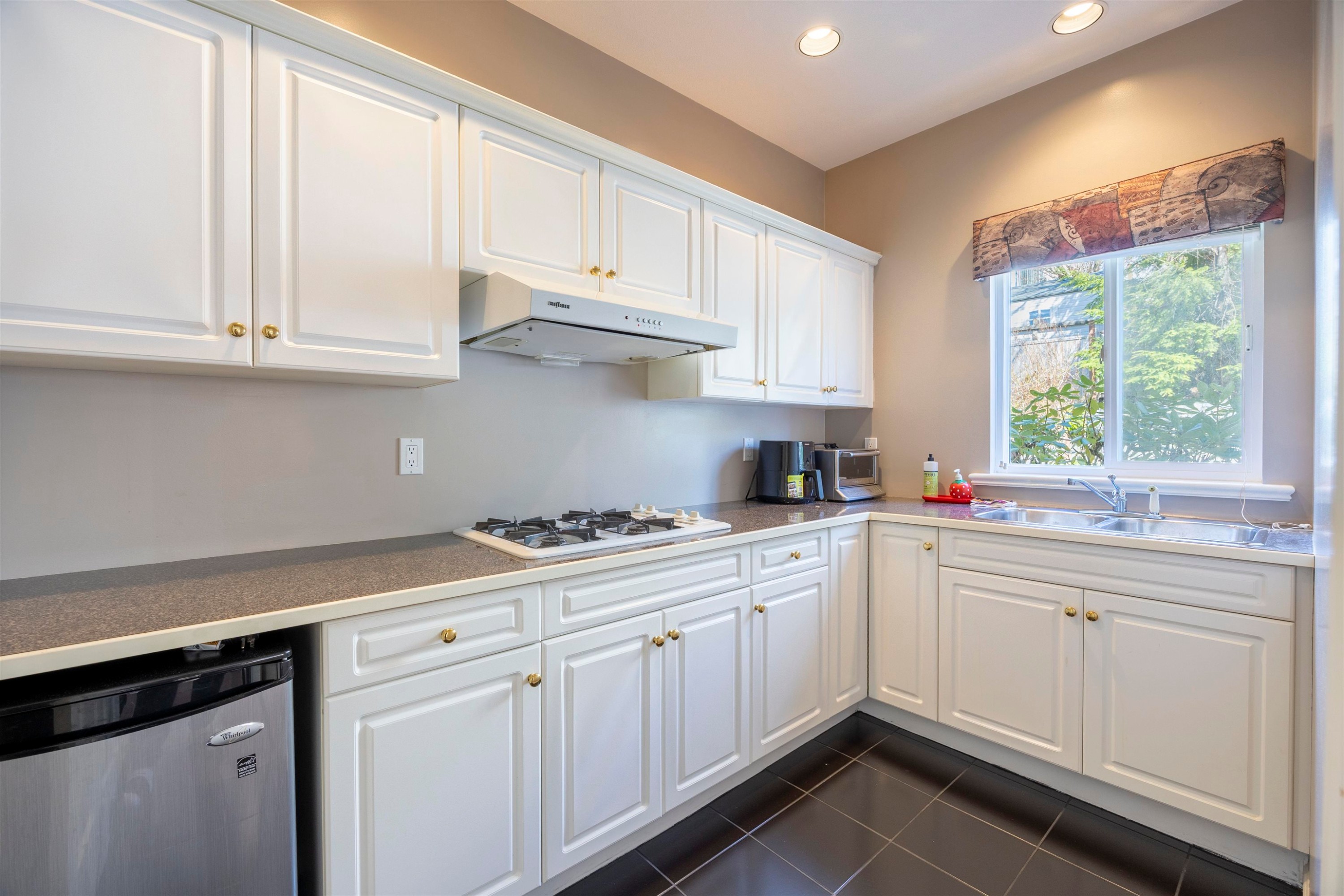 2551 Sapphire Place, Coquitlam, BC