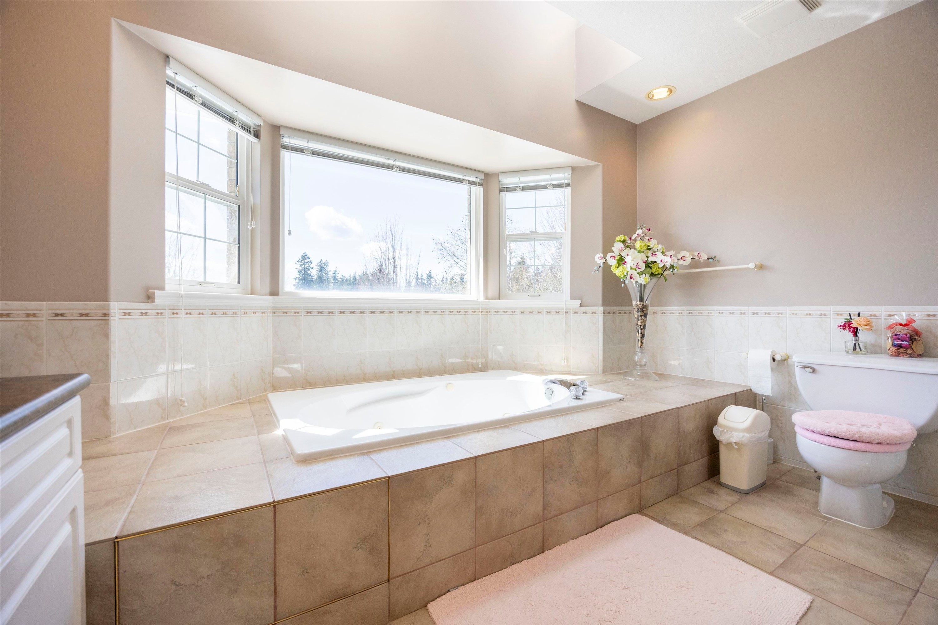 2551 Sapphire Place, Coquitlam, BC