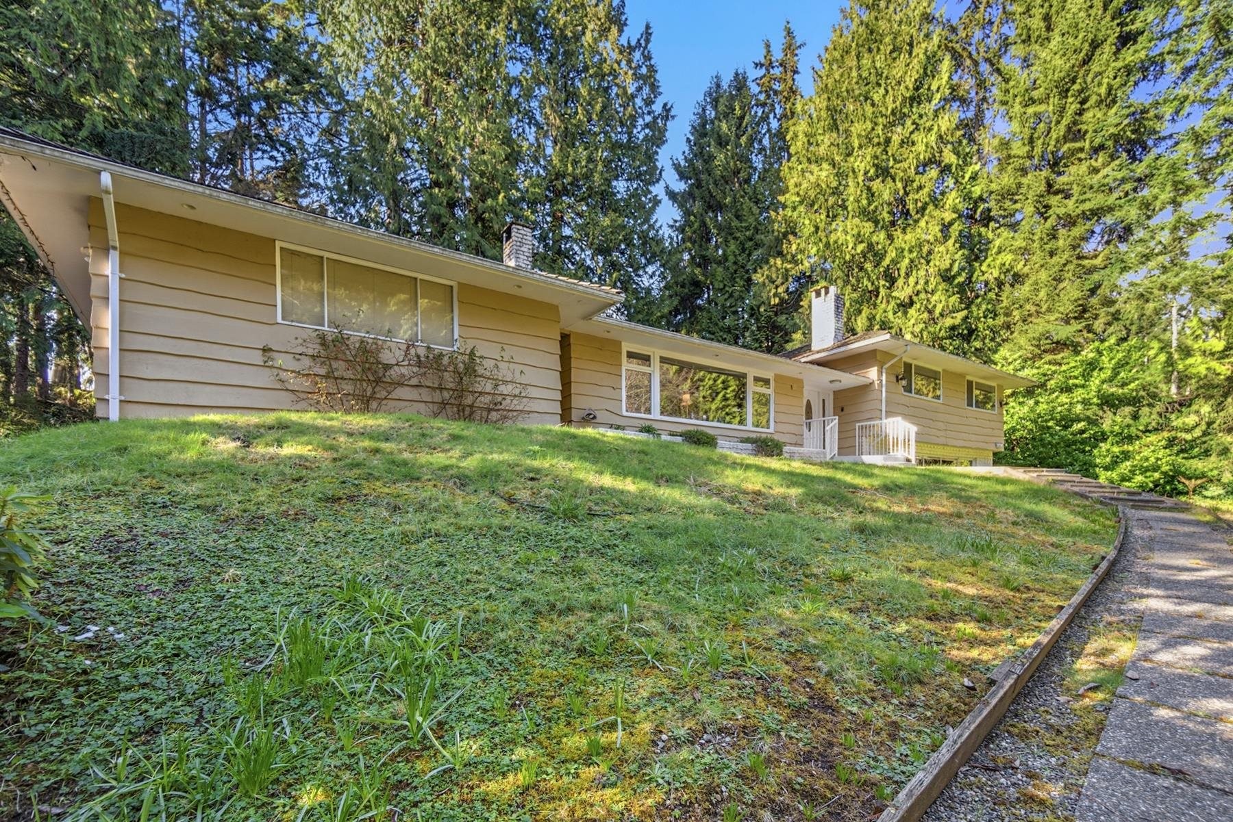 315 Stevens Drive, West Vancouver, BC